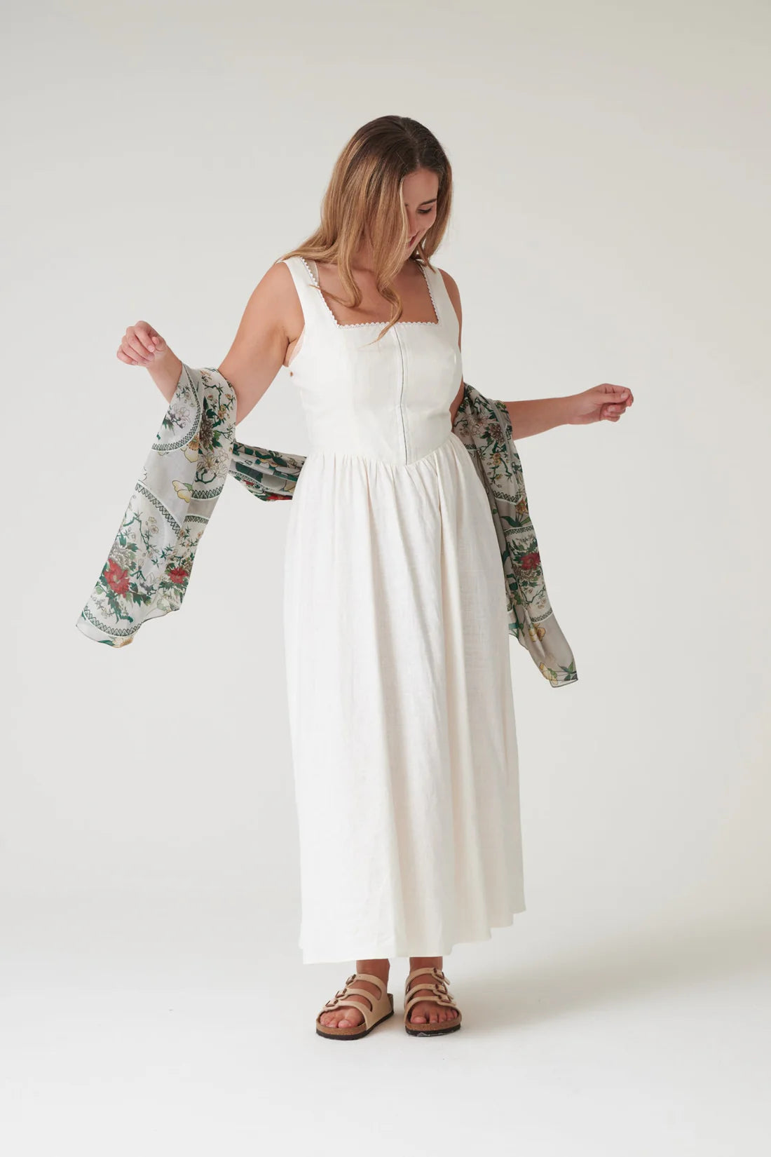 One Hundred Stars Magnolia Plates Putty Scarf