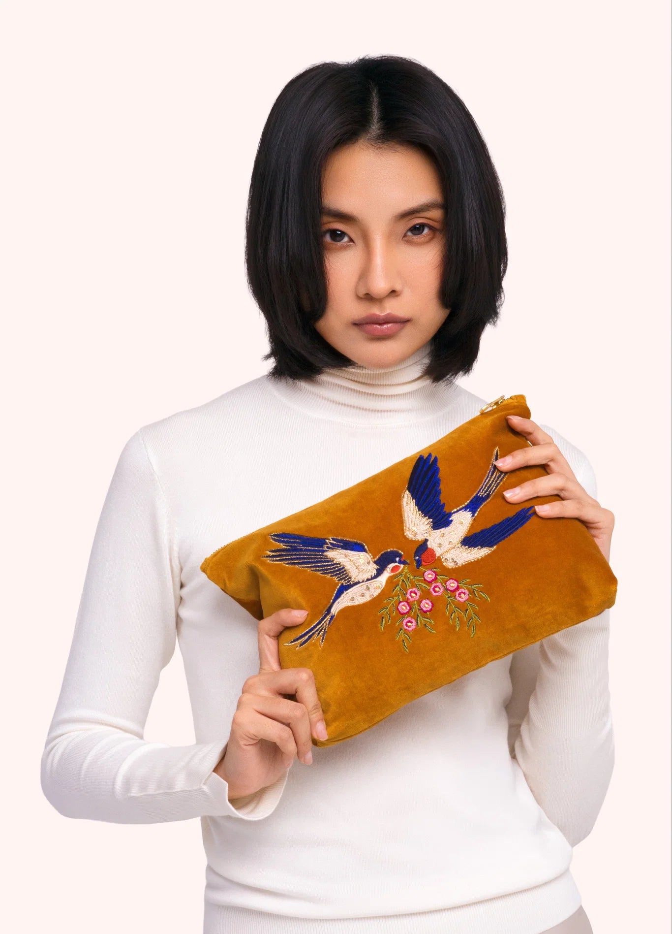 Powder AW26 Swallow Zip Pouch