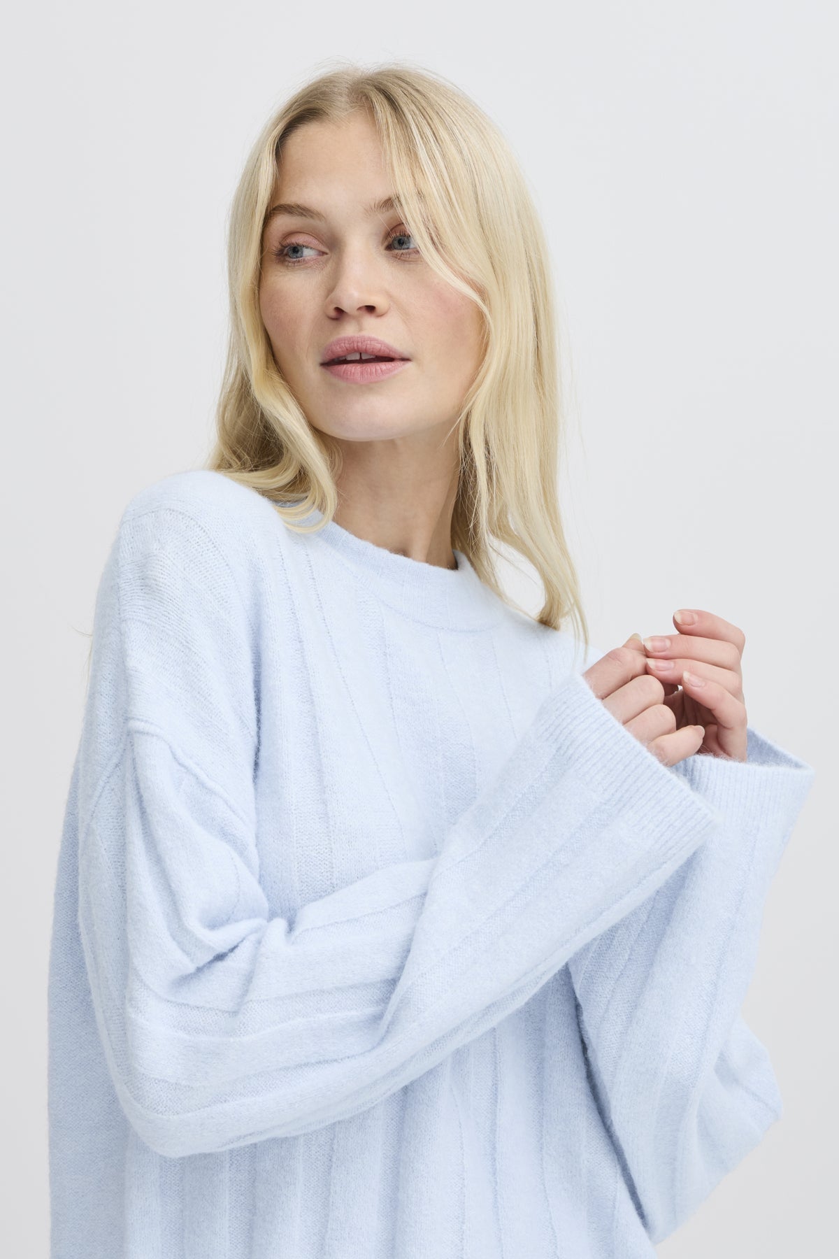 B Young omea Jumper 5 - Blue Water Clothing