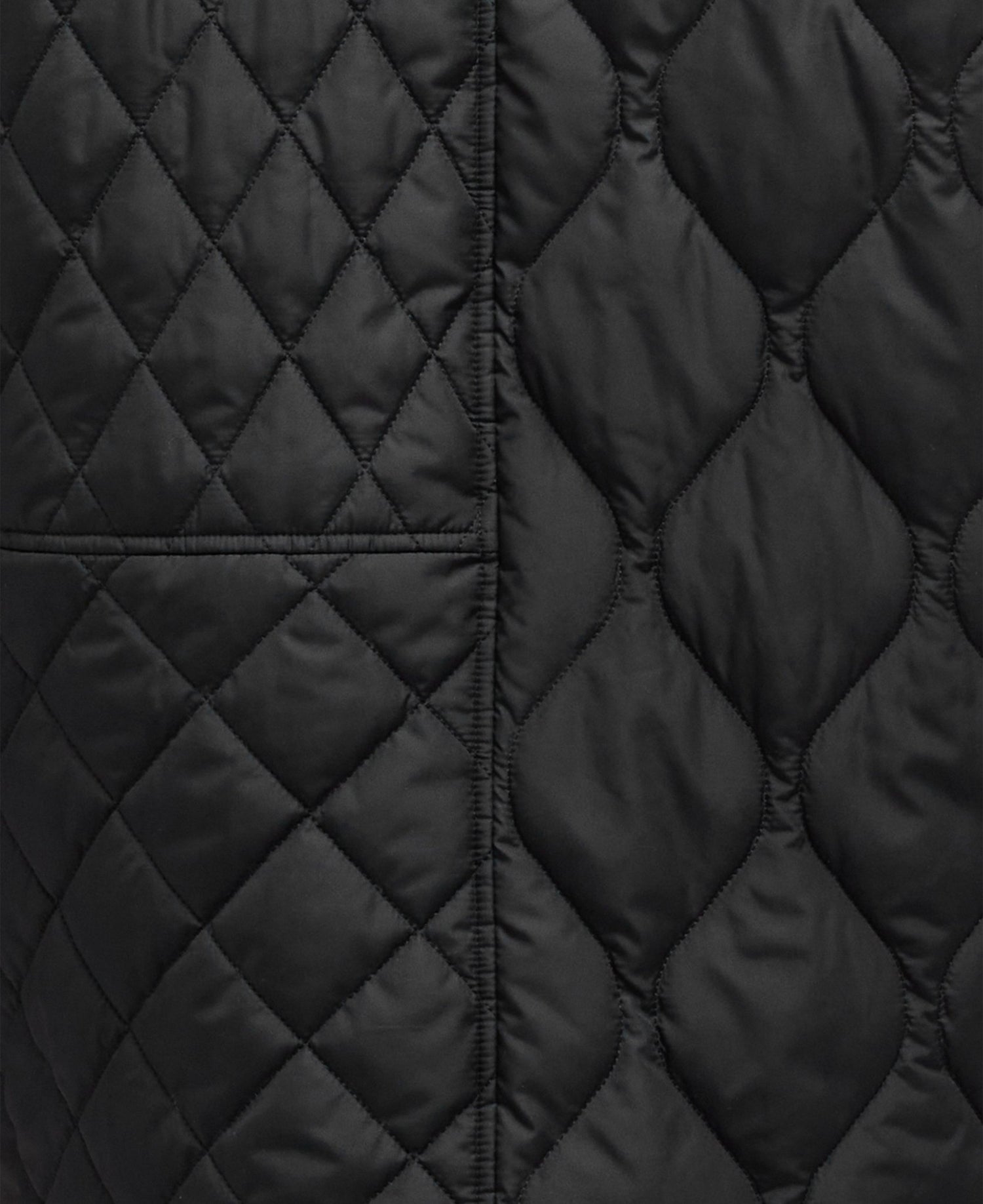 BarbourBarbour Icons Modern Liddesdale Quilted Jacket BlackClothingBlack - Blue Water Clothing