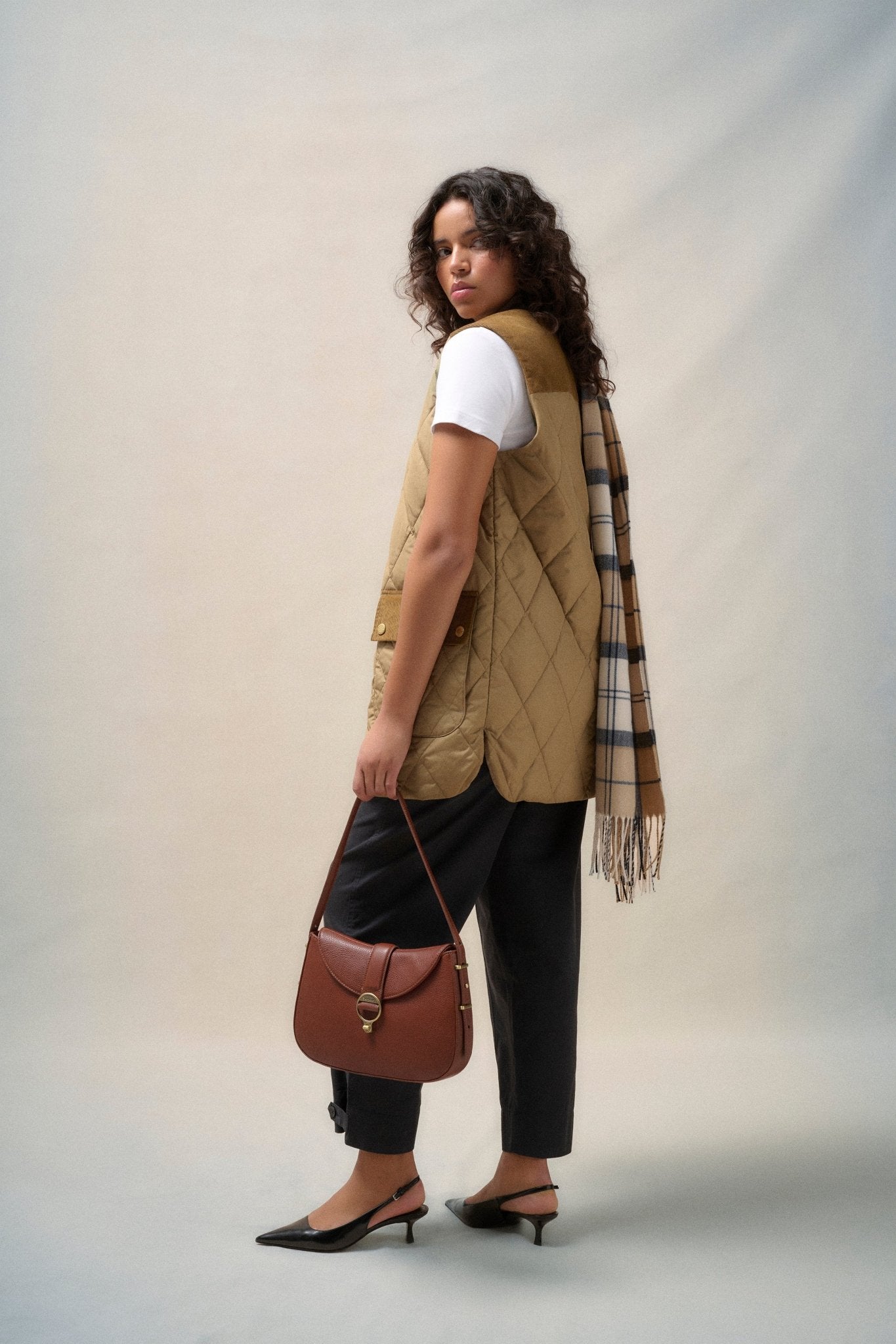 BarbourBarbour Lydia Gilet Military BrownClothingMilitary Brown - Blue Water Clothing