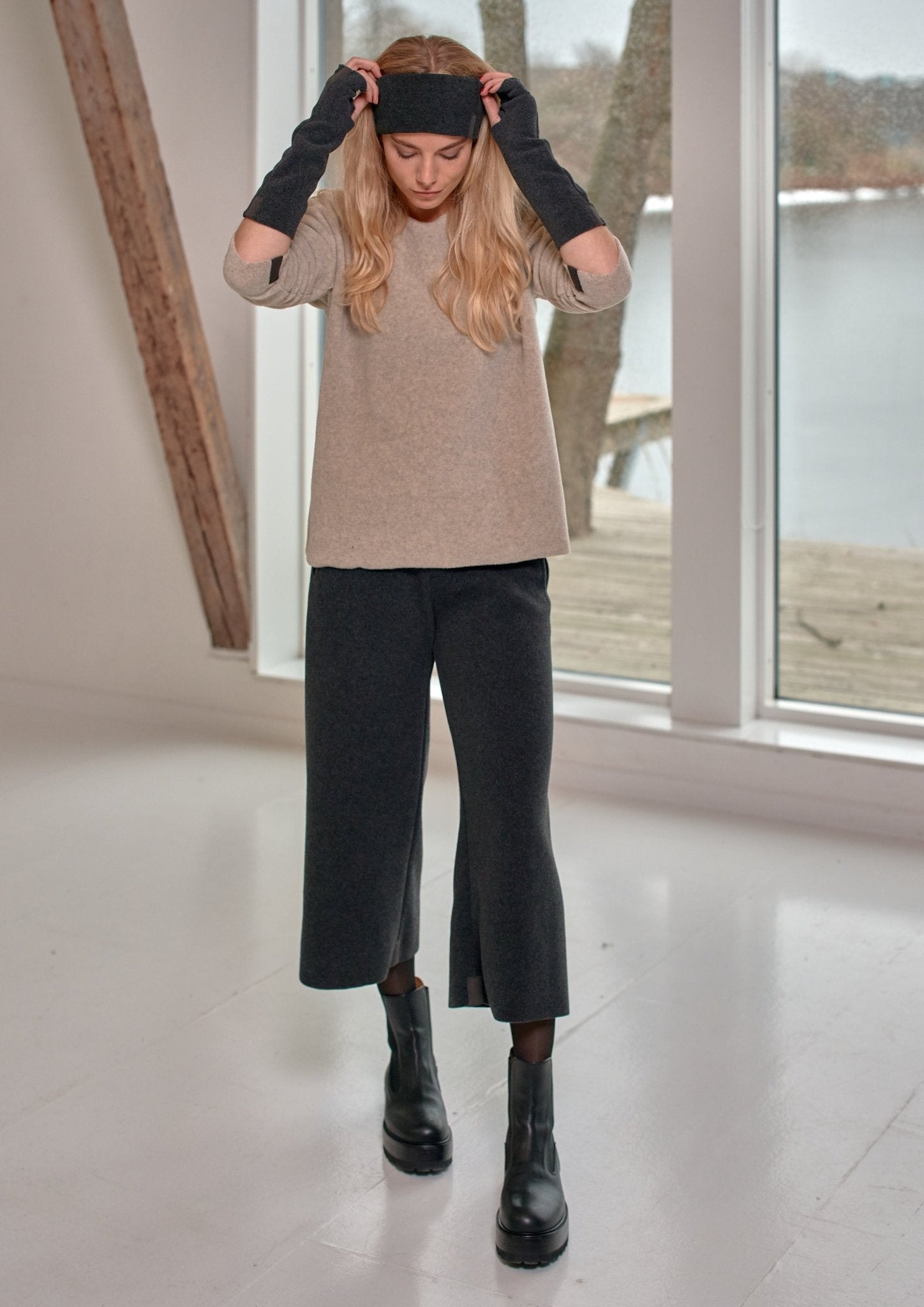 Henriette SteffensenHenriette Steffensen Fleece HeadbandAccessoriesLight grey - Blue Water Clothing