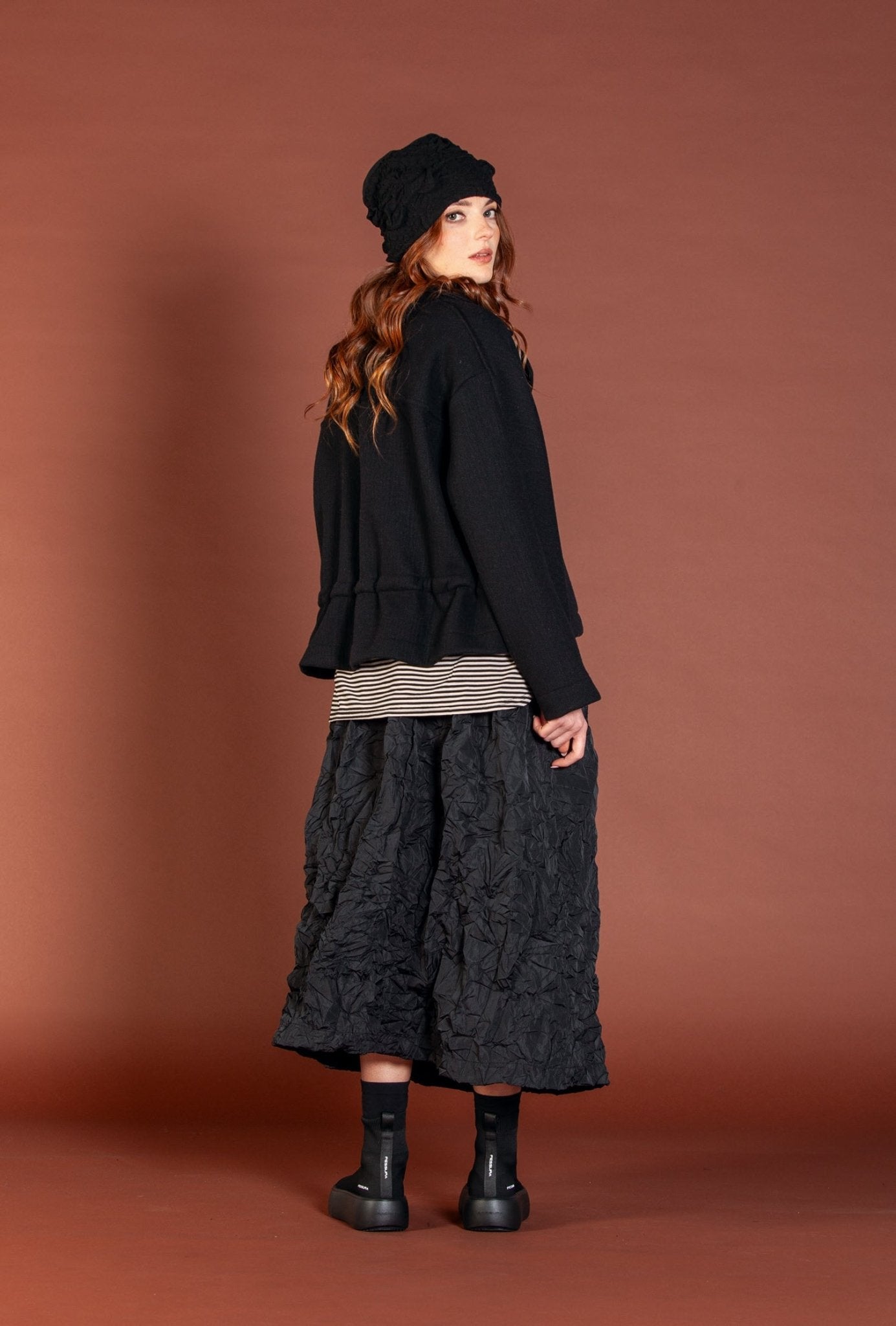 Mama bMama b Orto Skirt NeroBottomsNero - Blue Water Clothing