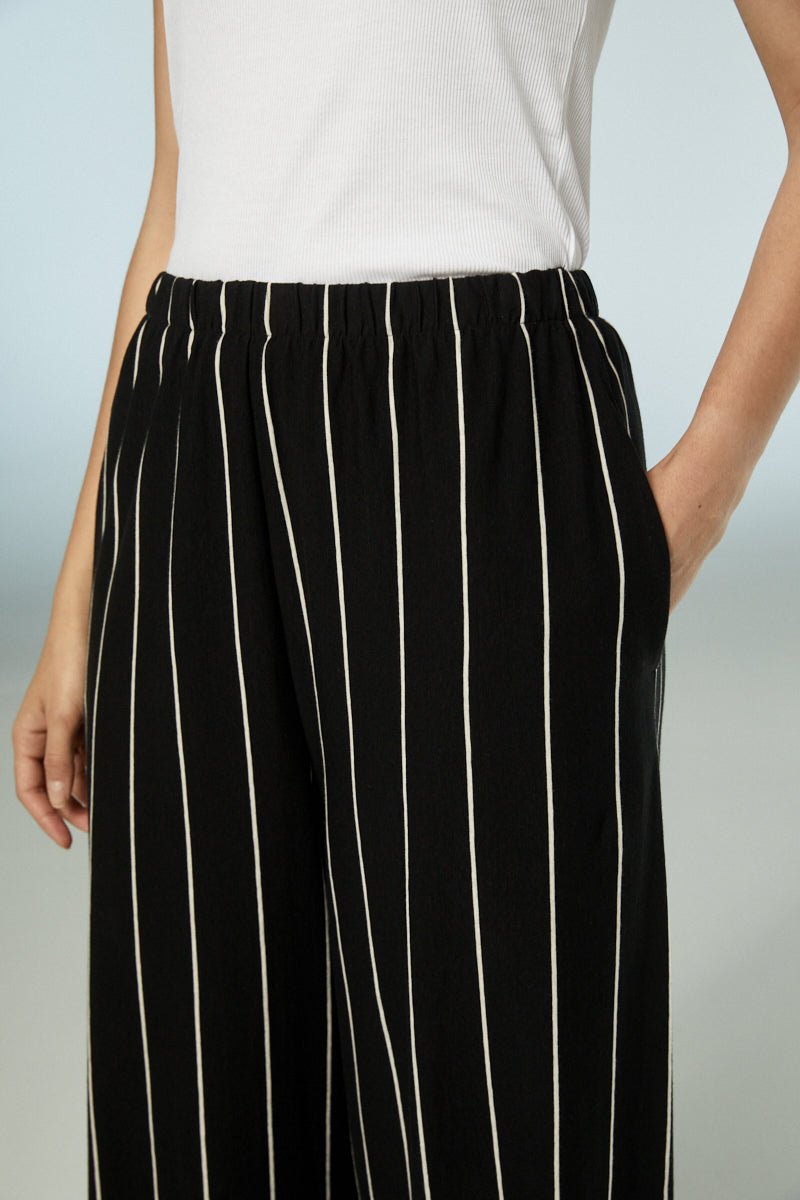 NeiramiNeirami Elastic Pleat Trousers NeraClothingNera - Blue Water Clothing