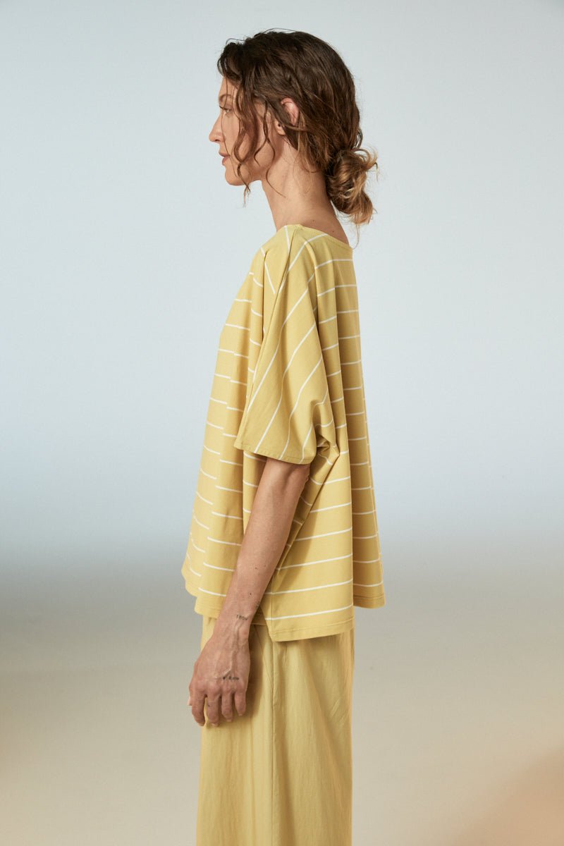 NeiramiNeirami Squared Oversized T-Shirt GoldenClothingGolden - Blue Water Clothing