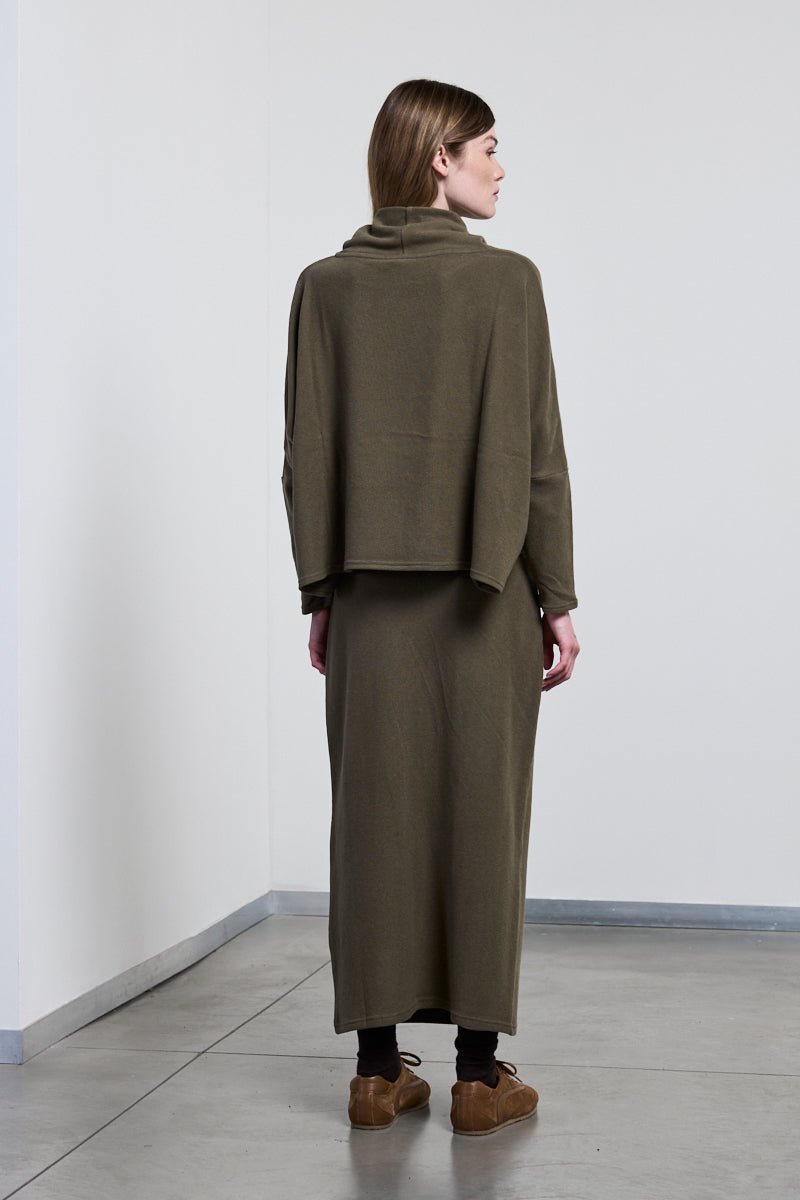 NeiramiNeirami Ring Collar Loose SweaterTopsFondente - Blue Water Clothing