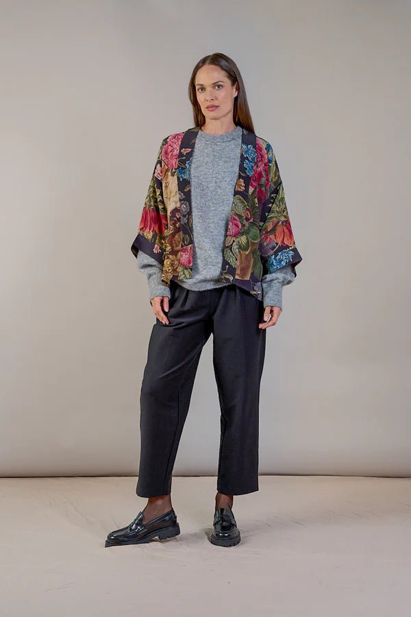 One Hundred StarsOne Hundred Stars Primula Black Crepe KimonoTops - Blue Water Clothing