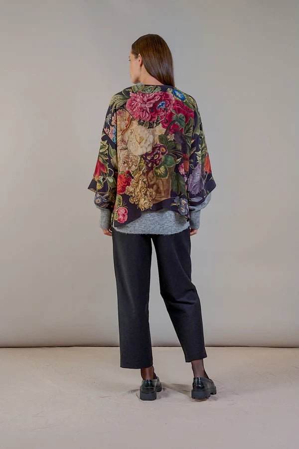 One Hundred StarsOne Hundred Stars Primula Black Crepe KimonoTops - Blue Water Clothing