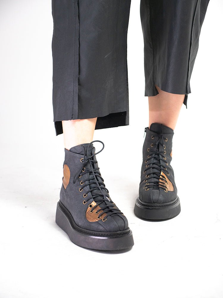 Papuccei Sol Circle Leather Boots - Blue Water Clothing