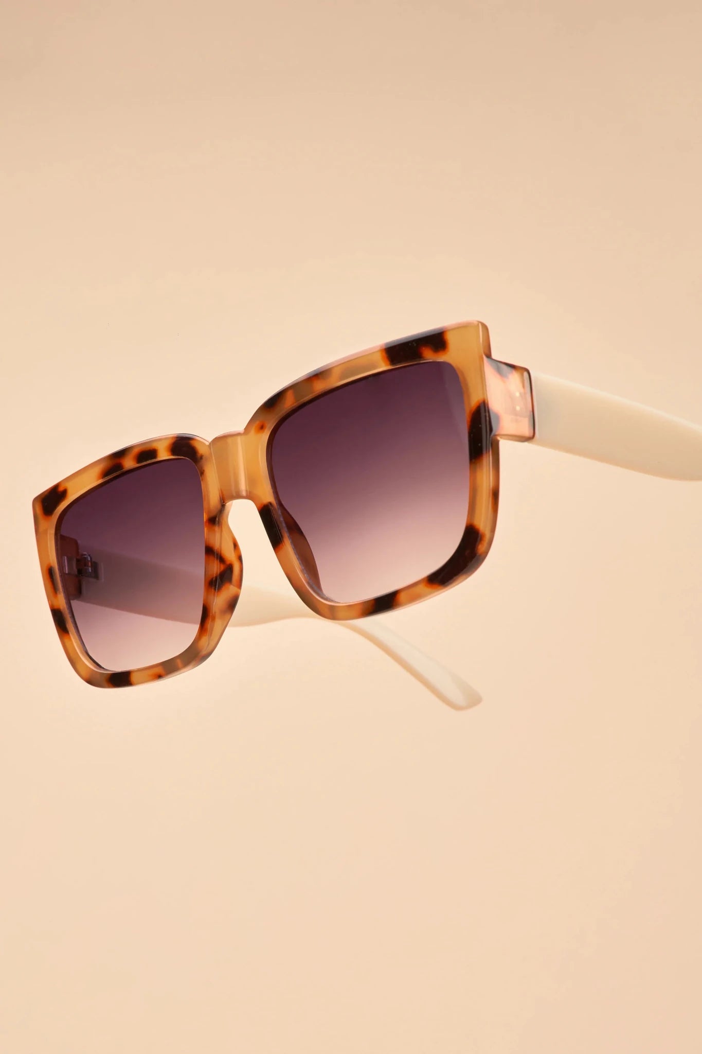PowderPowder Ellery Luxe Sunglasses - Tortoiseshell/CoconutAccessories - Blue Water Clothing