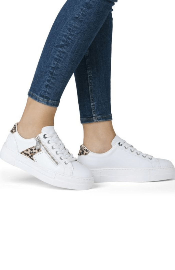 RiekerRieker N4924 - 81 Contrast TrainerFootwearWhite - Blue Water Clothing