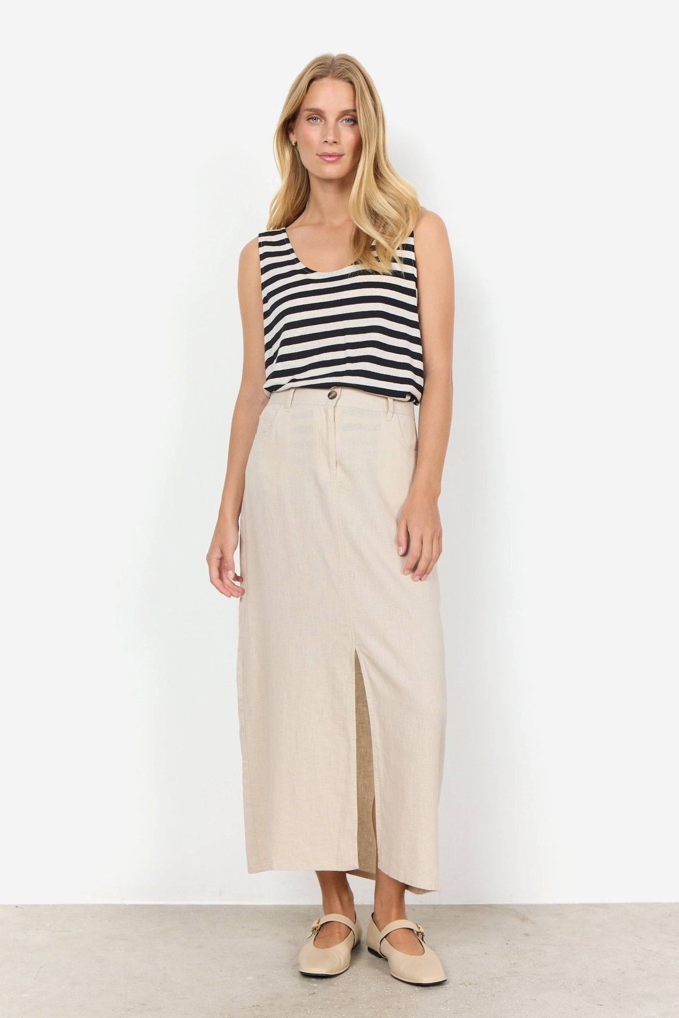 Soya ConceptSoya Concept Esme - 1 - VestTopsBlack - Blue Water Clothing
