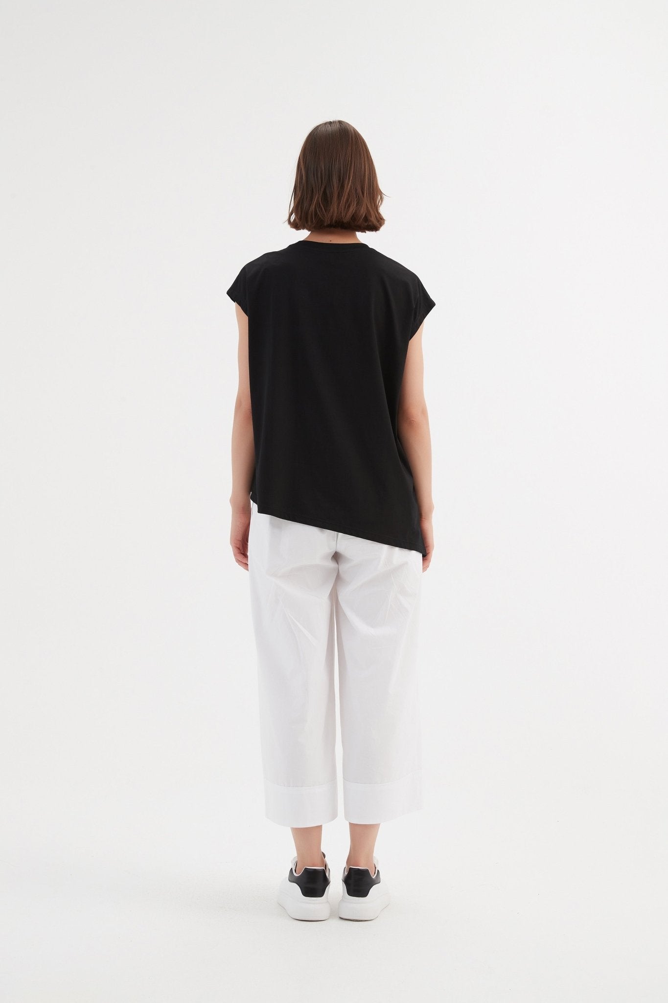 TirelliTirelli Asymmetric Seam Tee BlackClothingBlack - Blue Water Clothing