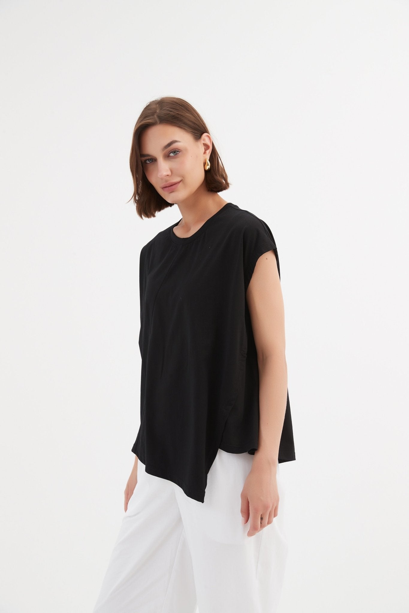 TirelliTirelli Asymmetric Seam Tee BlackClothingBlack - Blue Water Clothing