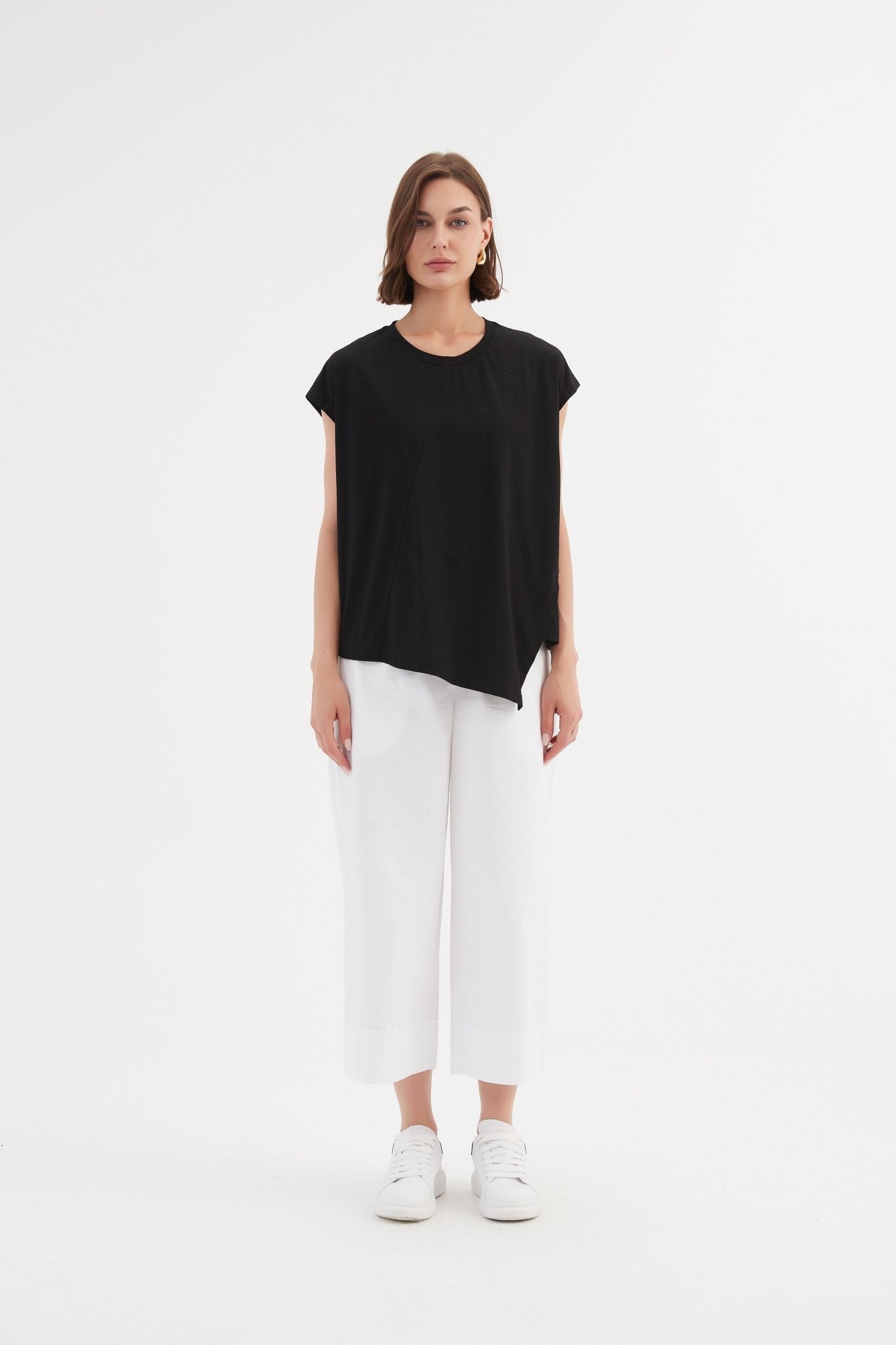 TirelliTirelli Asymmetric Seam Tee BlackClothingBlack - Blue Water Clothing