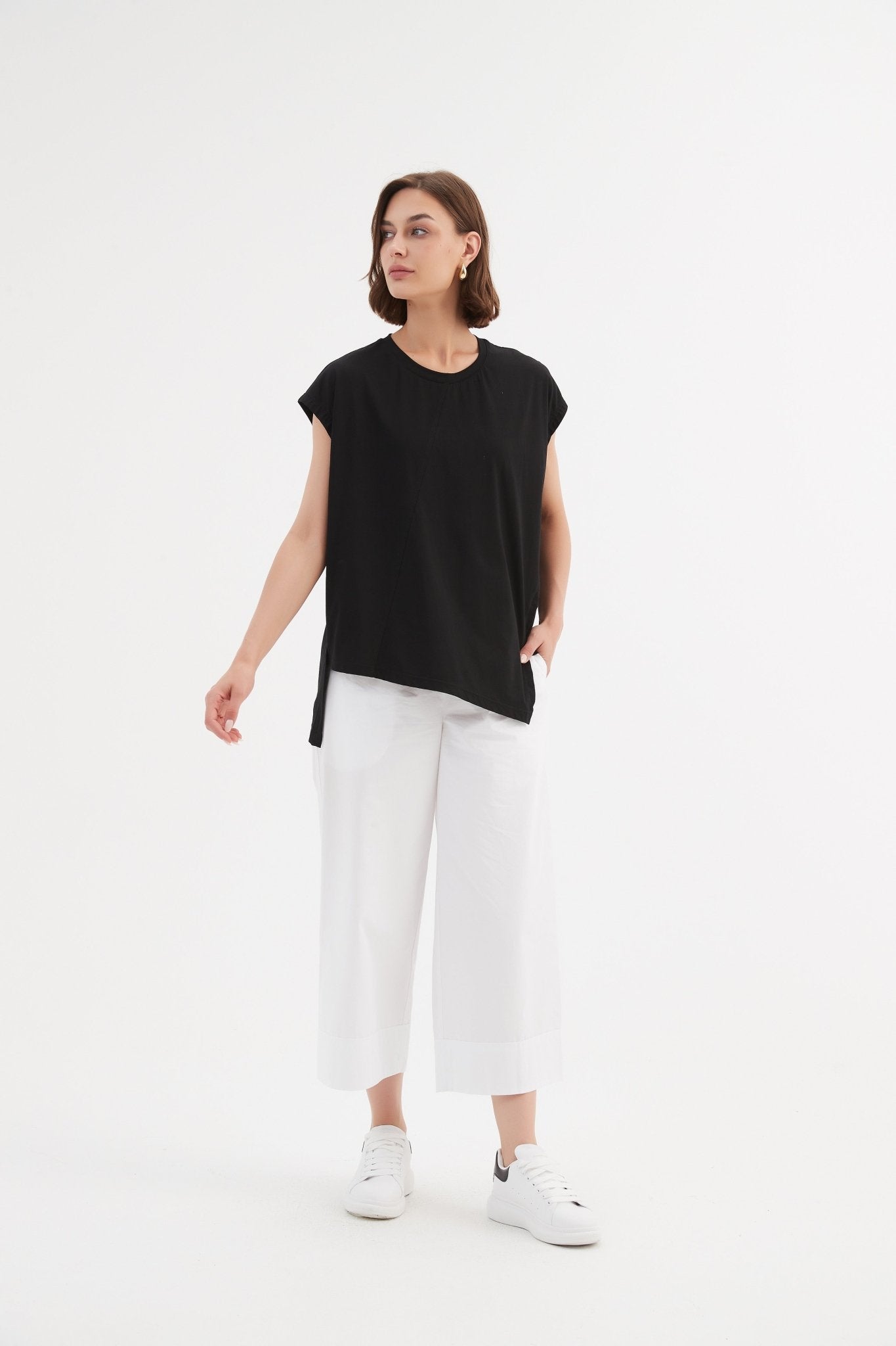 TirelliTirelli Asymmetric Seam Tee BlackClothingBlack - Blue Water Clothing