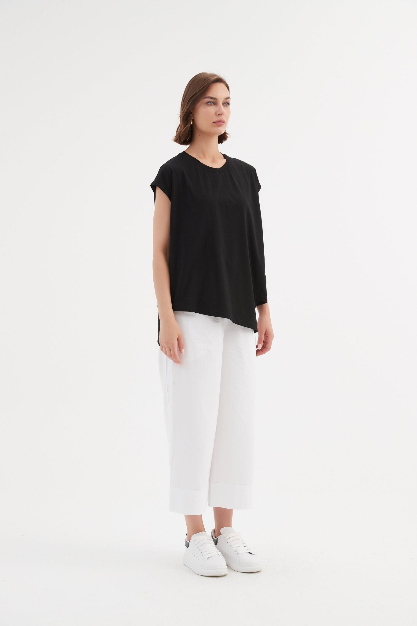 TirelliTirelli Asymmetric Seam Tee BlackClothingBlack - Blue Water Clothing