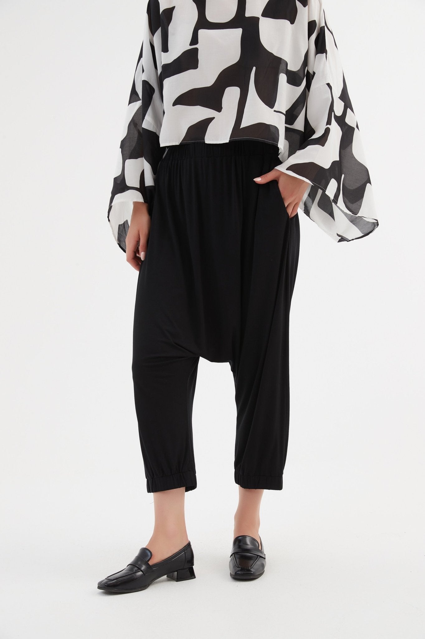TirelliTirelli Drop Crotch Pant BlackClothingBlack - Blue Water Clothing