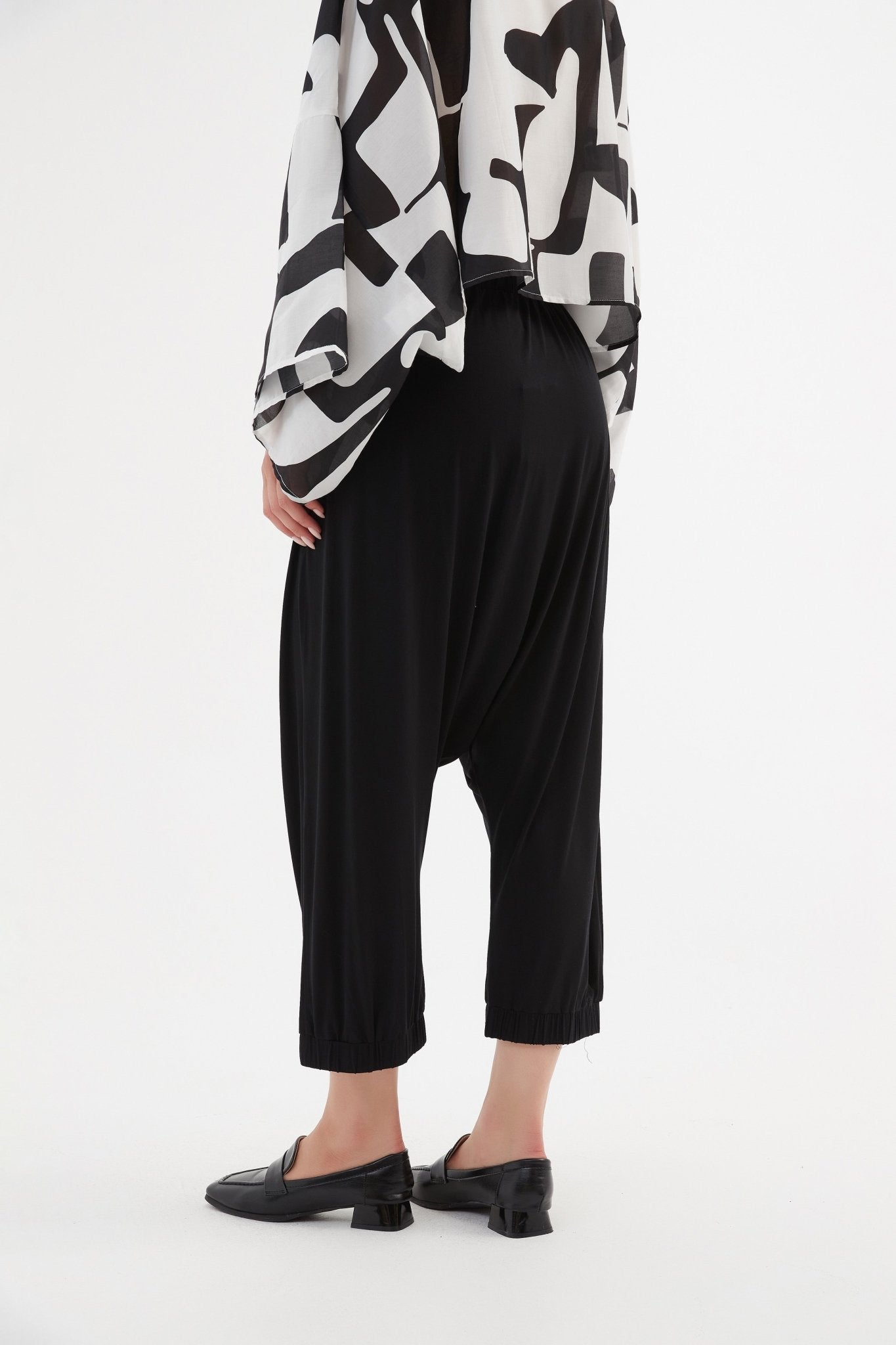 TirelliTirelli Drop Crotch Pant BlackClothingBlack - Blue Water Clothing