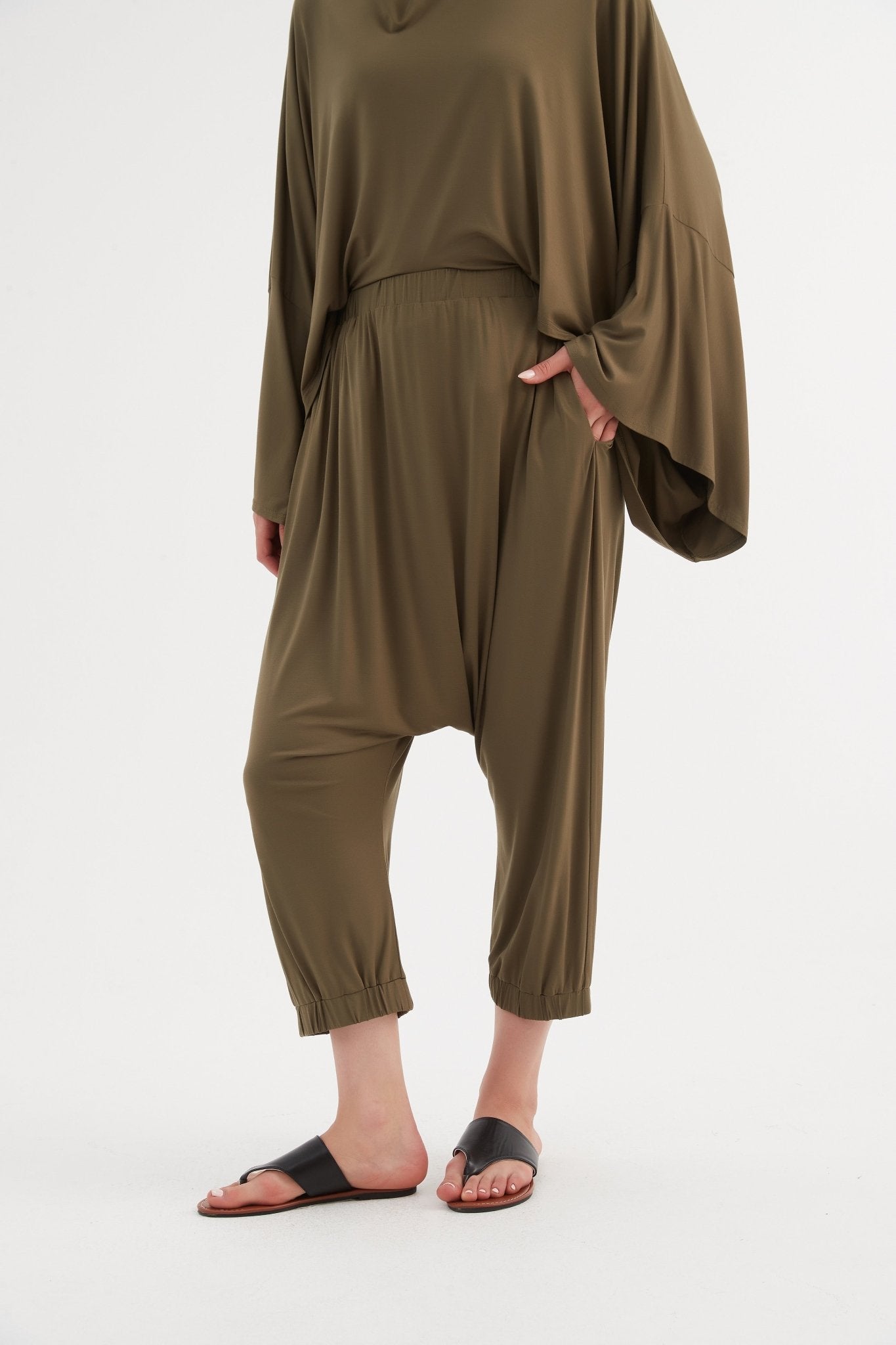 TirelliTirelli Drop Crotch Pant KhakiClothingKhaki - Blue Water Clothing