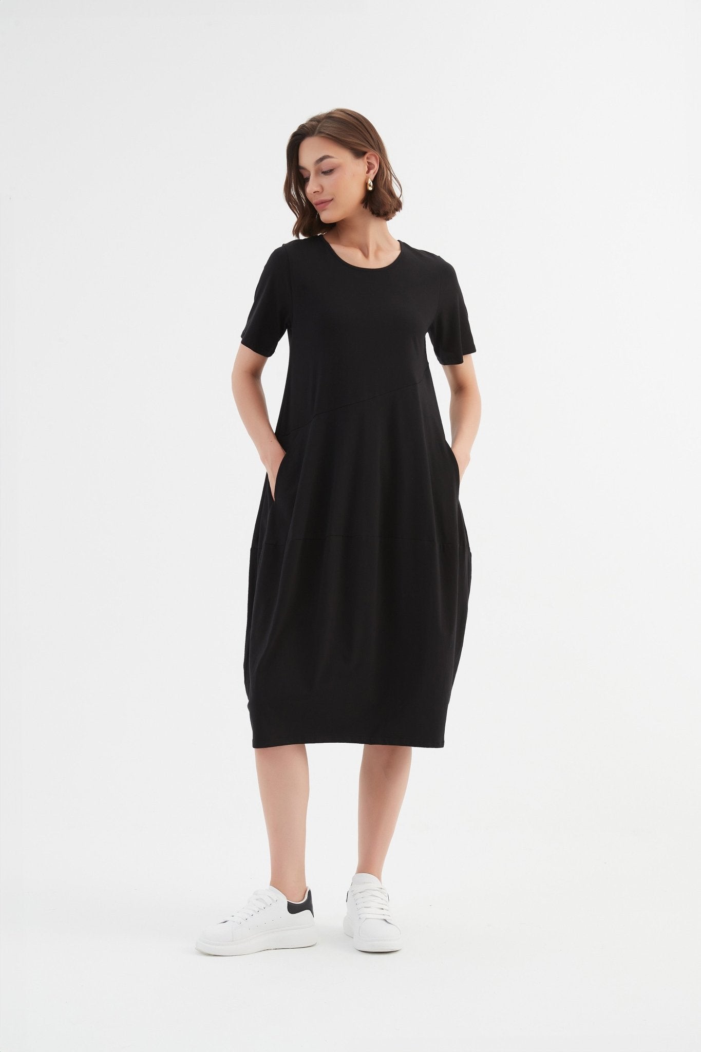 TirelliTirelli Short Sleeve Diagonal Seam Dress BlackClothingBlack - Blue Water Clothing
