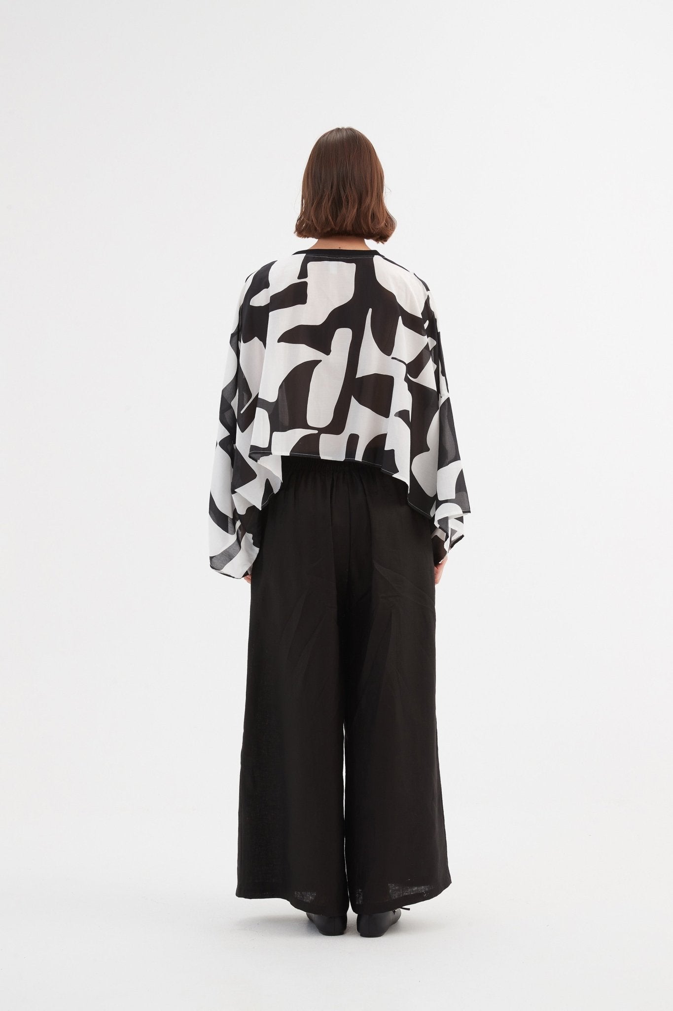 TirelliTirelli Oversized Print Layer Top BlackClothingBlack - Blue Water Clothing