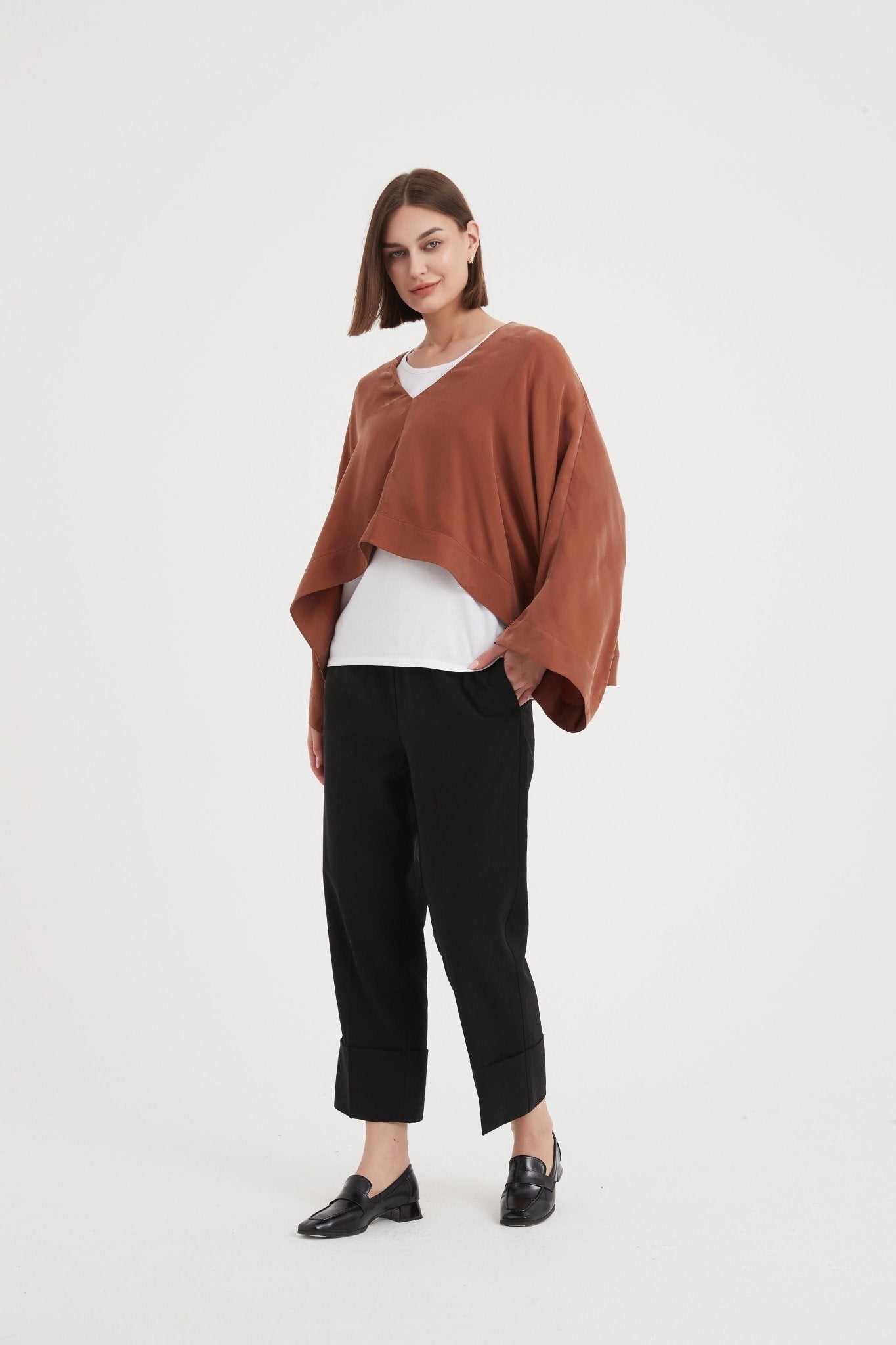 TirelliTirelli V - Neck Oversized Layer TopClothingMocha - Blue Water Clothing