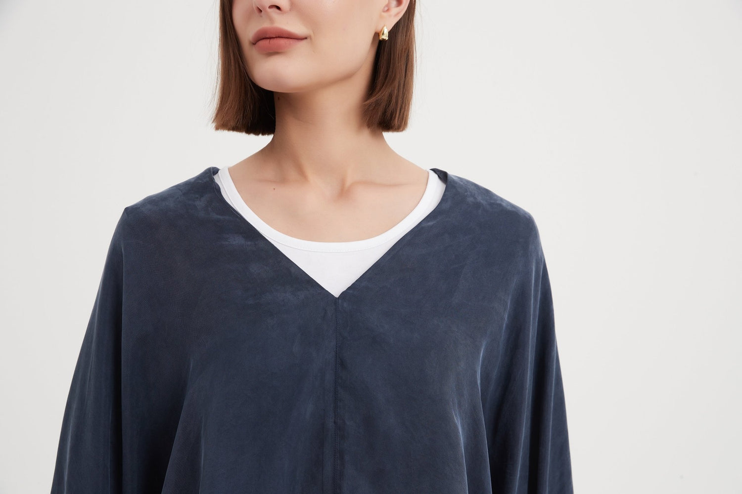 TirelliTirelli V - Neck Oversized Layer TopClothingDeep Ocean - Blue Water Clothing