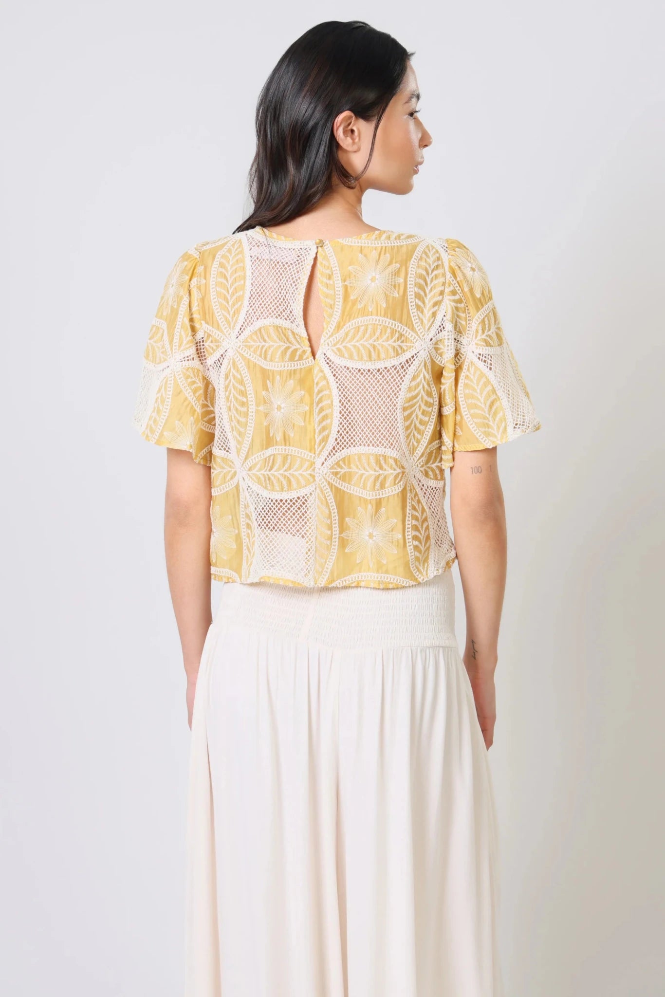 Traffic PeopleTraffic People Rene Blouse The briefest Of MomentsTopsYELLOW - Blue Water Clothing