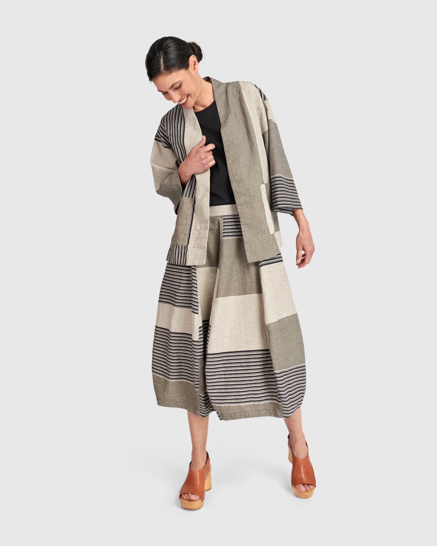 UrbanUrban Stripe Linen Mix SkirtBottomsStone - Blue Water Clothing