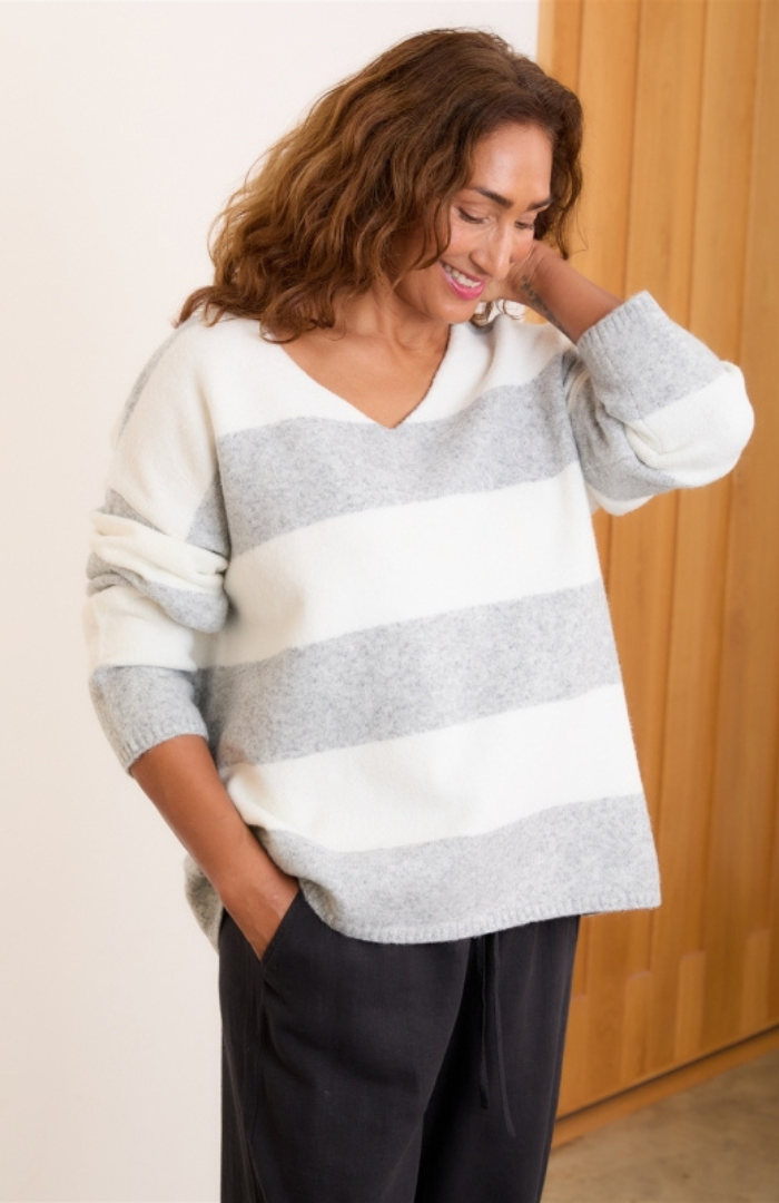 Soft Tweed V-Neck Block Stripe Jumper