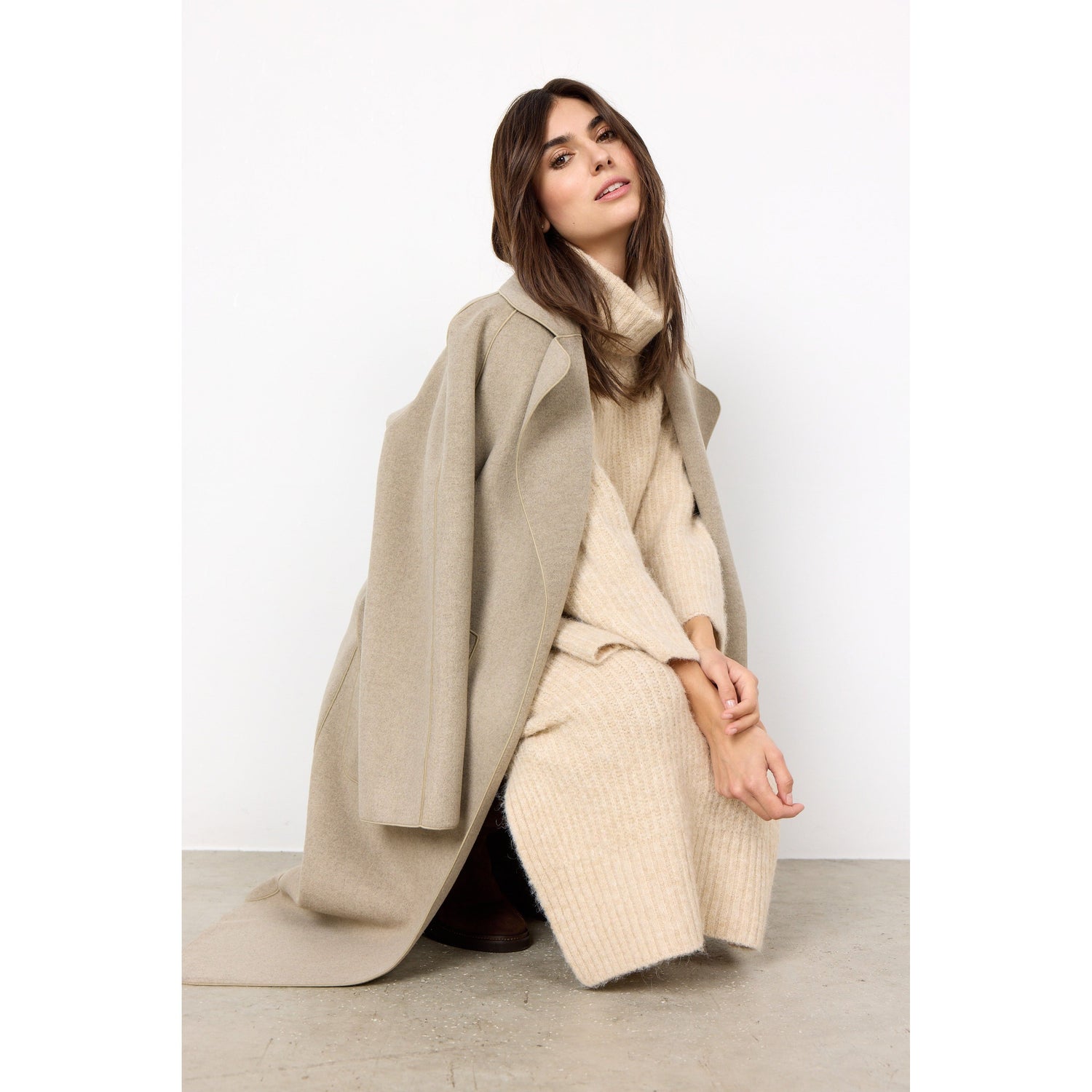 Tela 1 Trench Coat