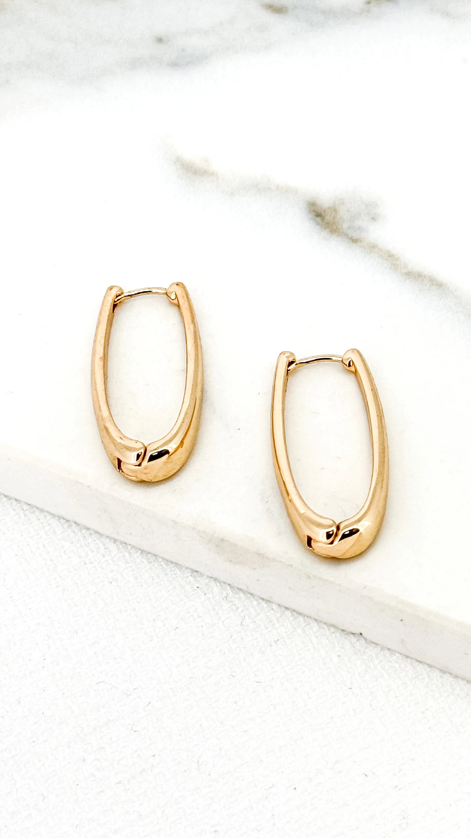 Earring 4083