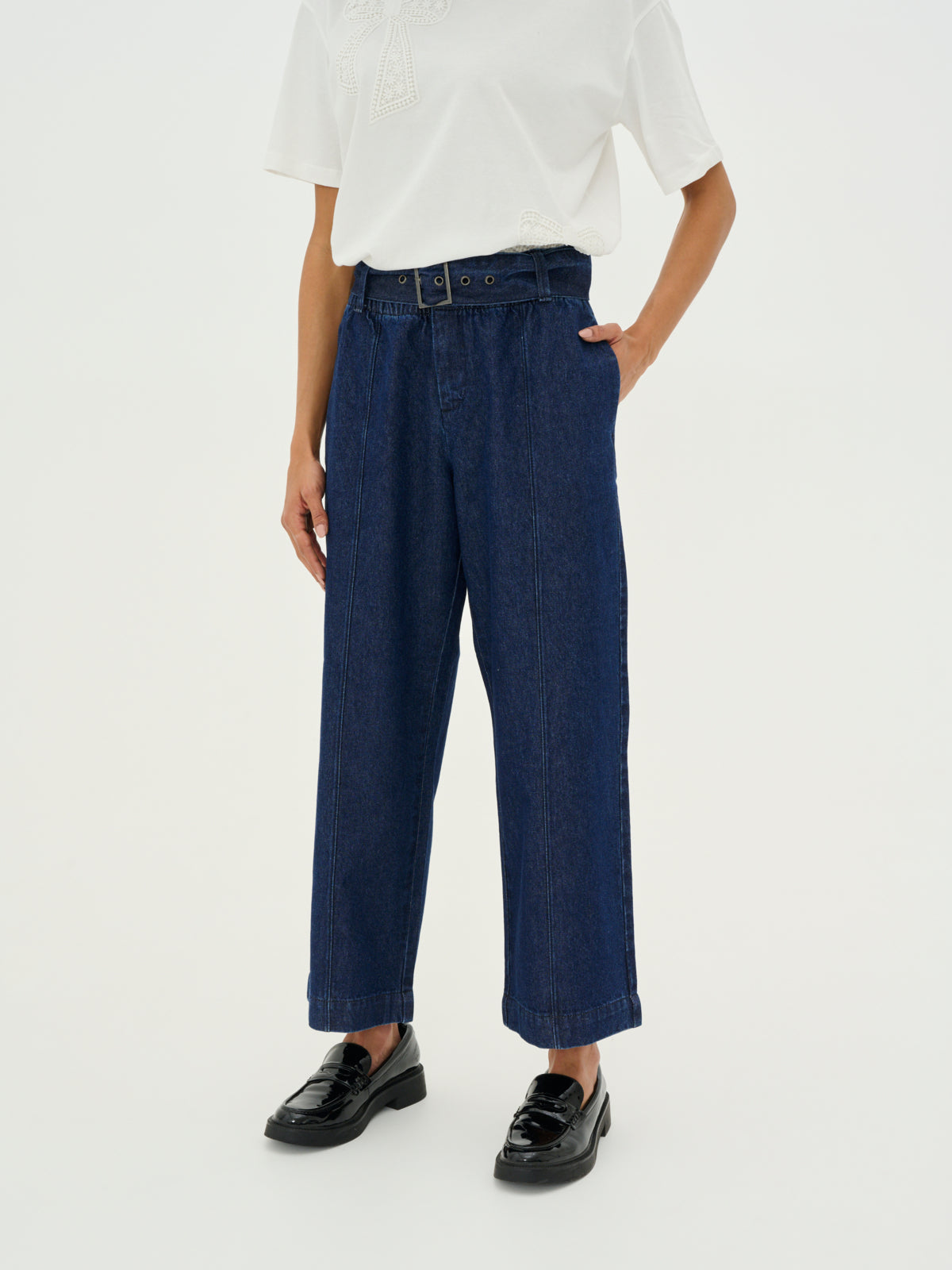 Cubink Roselle Cropped Pants