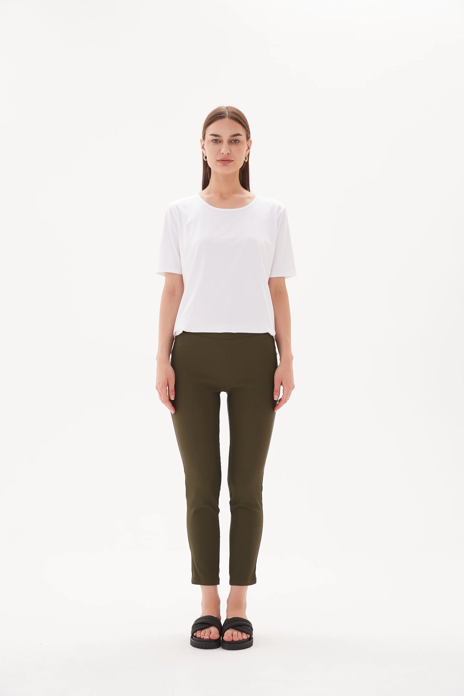 Straight Crop Pant High Ankle