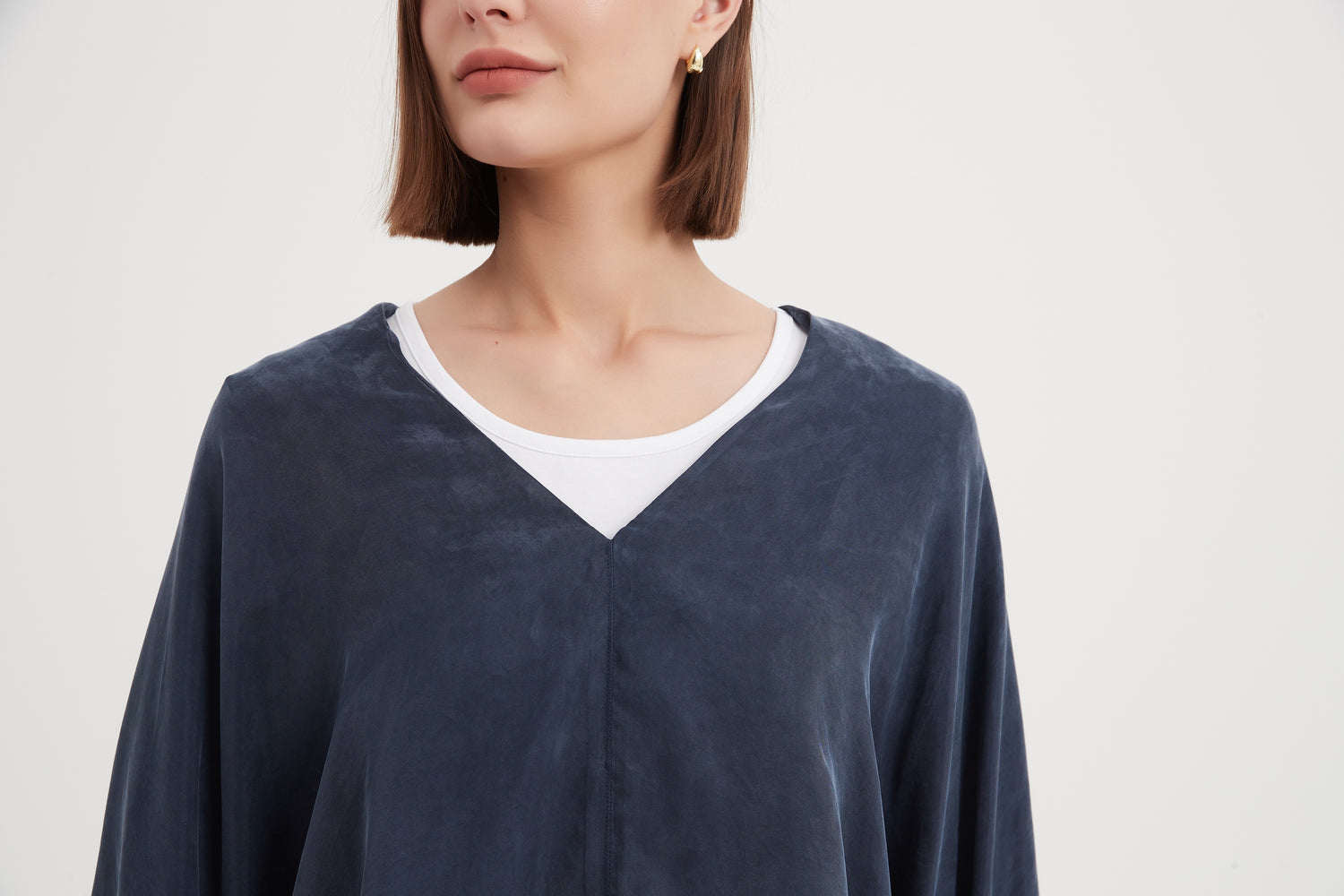 V-Neck Oversized Layer Top