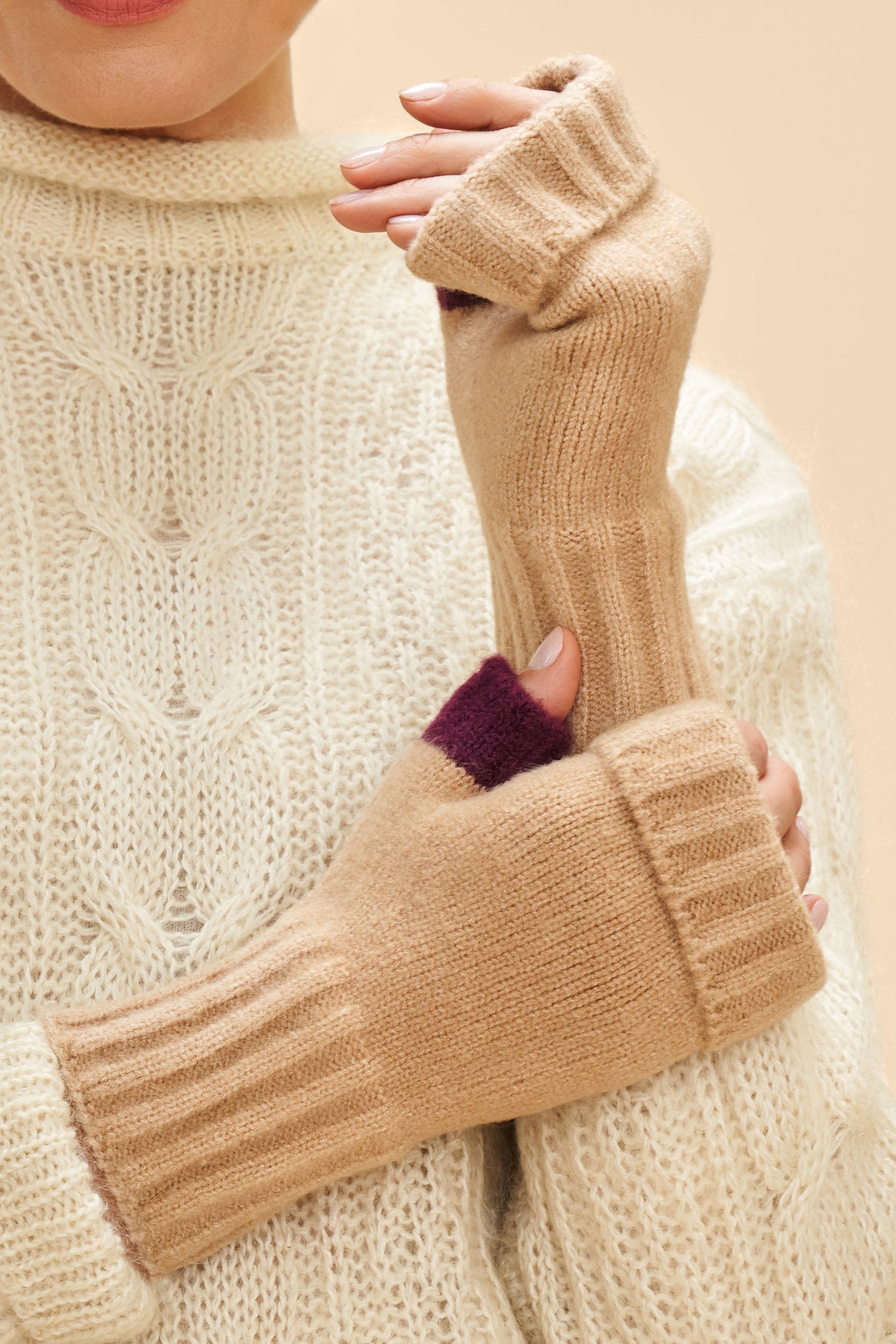 Powder Cassia Wrist Warmers