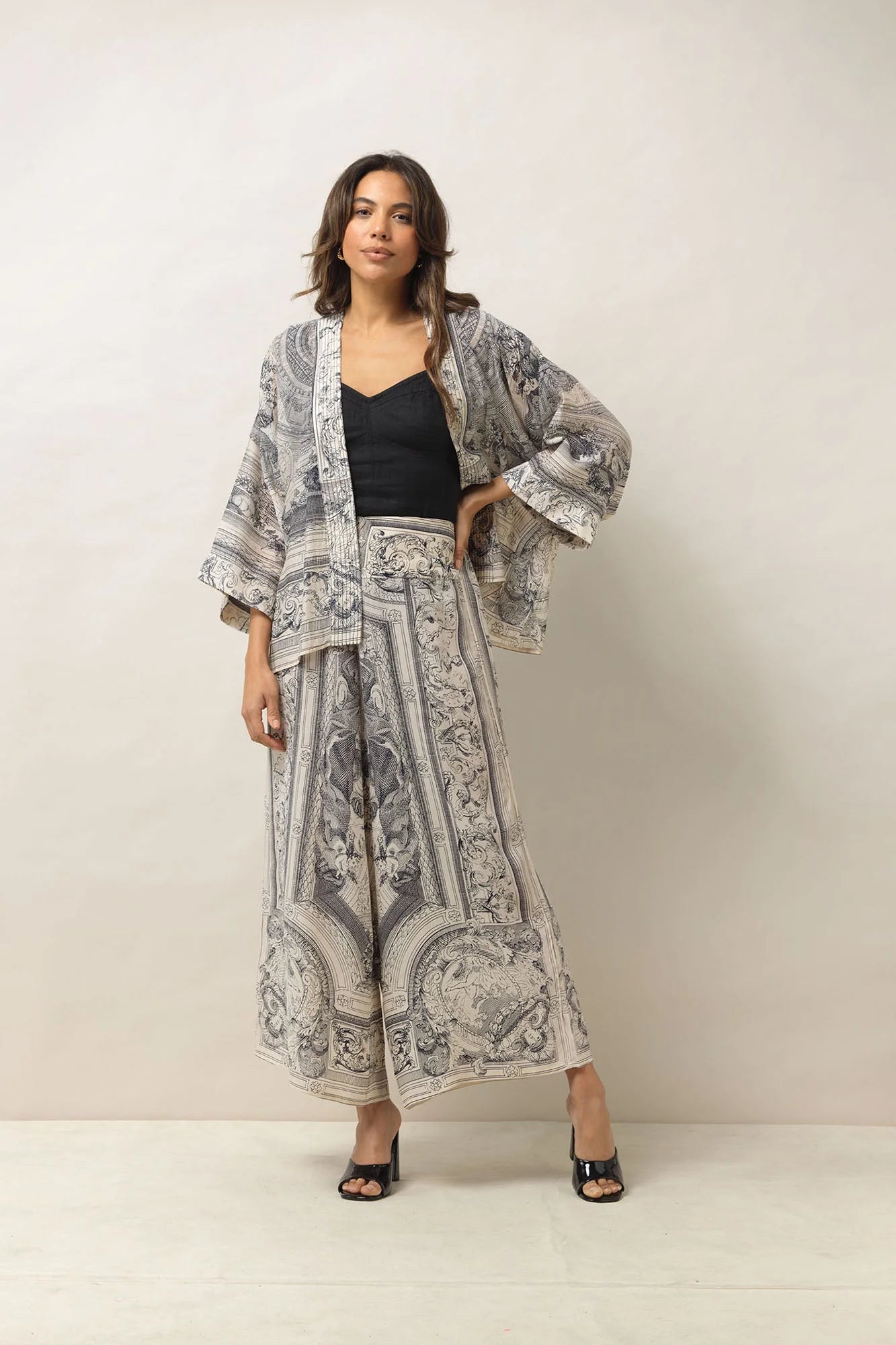 One Hundred Stars Kimono Natural