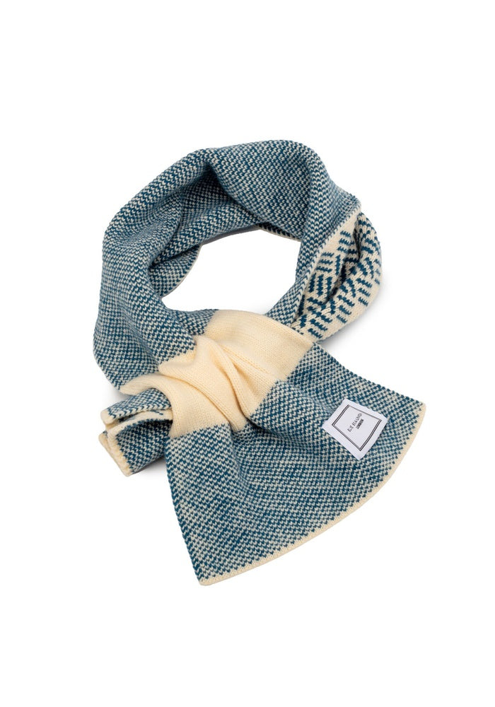 Elie Beaumont Knitted Pull through Scarf - Teal Basketweave