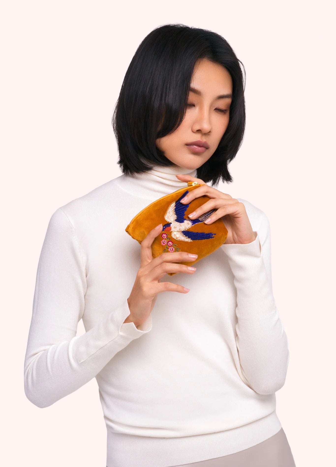 Powder AW26 Swallow Mini Pouch