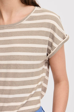 B Young pamila O Neck T-Shirt - Blue Water Clothing