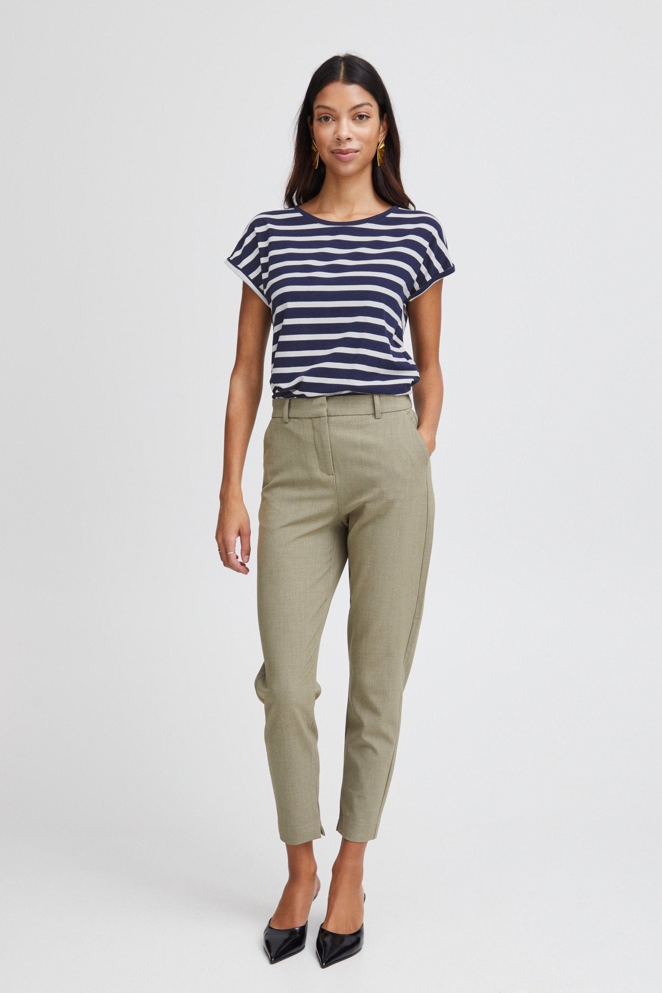 B Young pamila O Neck T-Shirt - Blue Water Clothing