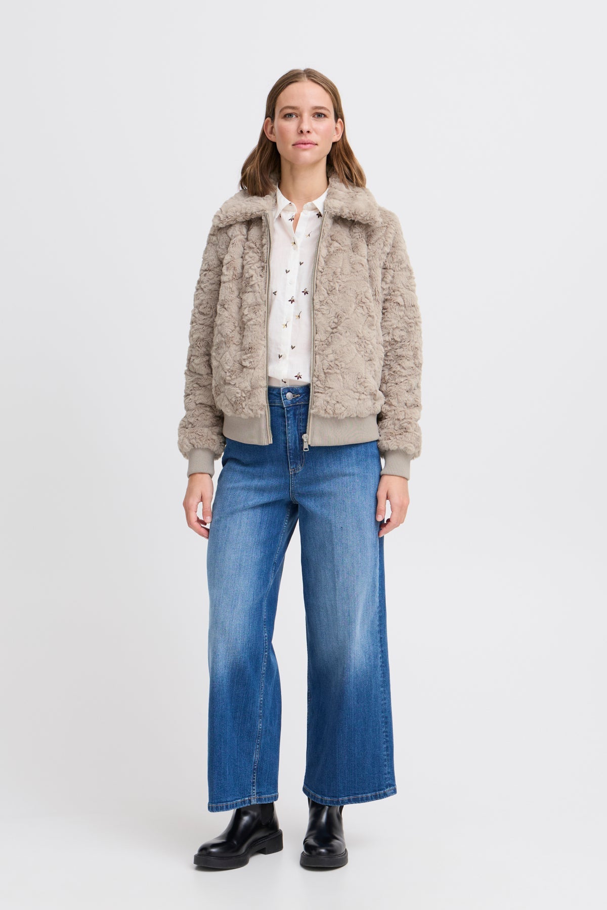 b.youngb.young BYAnikea Jacket BeigeCoats & JacketsString - Blue Water Clothing