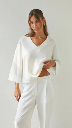 Charli LondonCharli London Olina V-Neck Crepe Top - WhiteTopsWhite - Blue Water Clothing