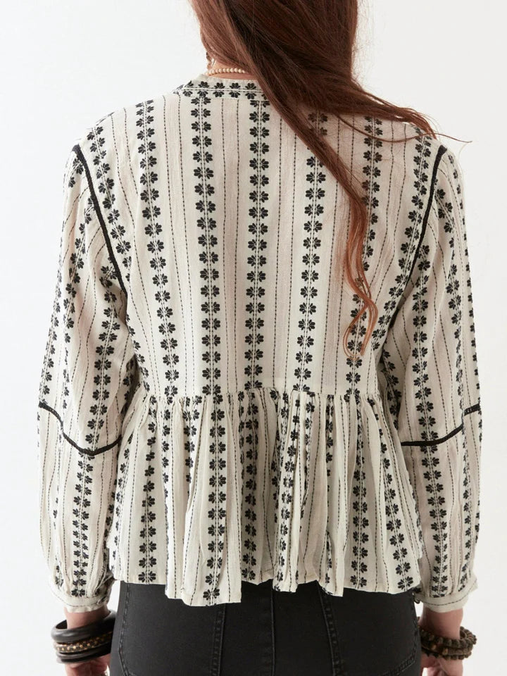 Maison Hotel Consuelito Blouse