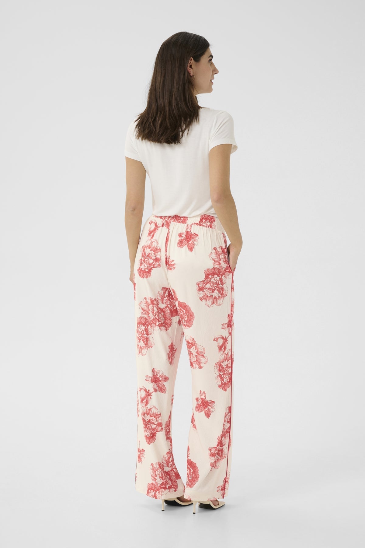 CultureCulture CUalexa PantClothingOff White/Red Floral - Blue Water Clothing