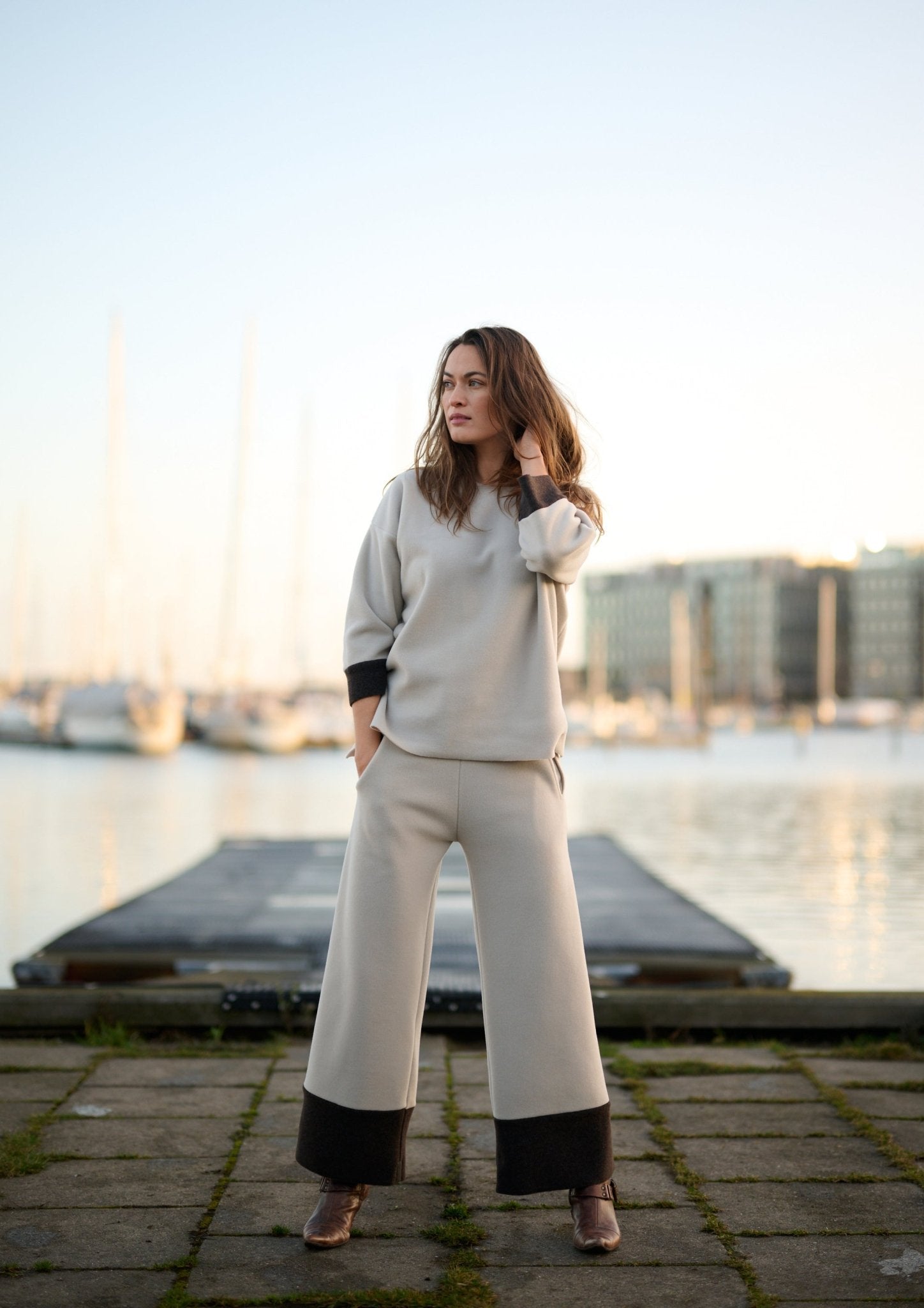 Henriette SteffensenHenriette Steffensen Flare Two Tone Trousers 3/4 LengthBottomsKit/Chocolate - Blue Water Clothing