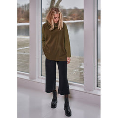 Henriette SteffensenHenriette Steffensen Fleece Flare Trouser 3/4 LengthBottomsSoft Black - Blue Water Clothing