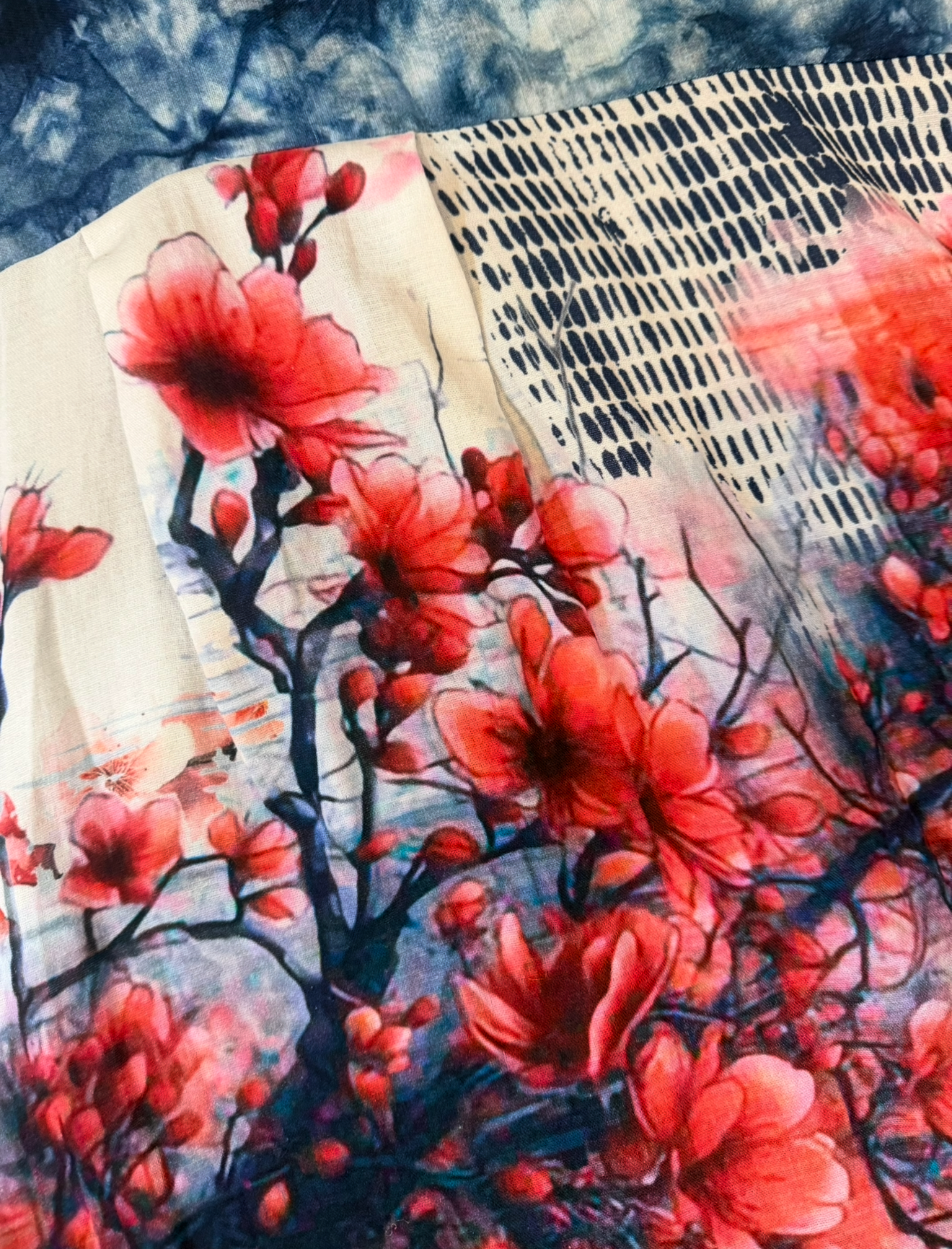 LuukaaLuukaa Dahlia Woven ShirtTopsSakura Print - Blue Water Clothing