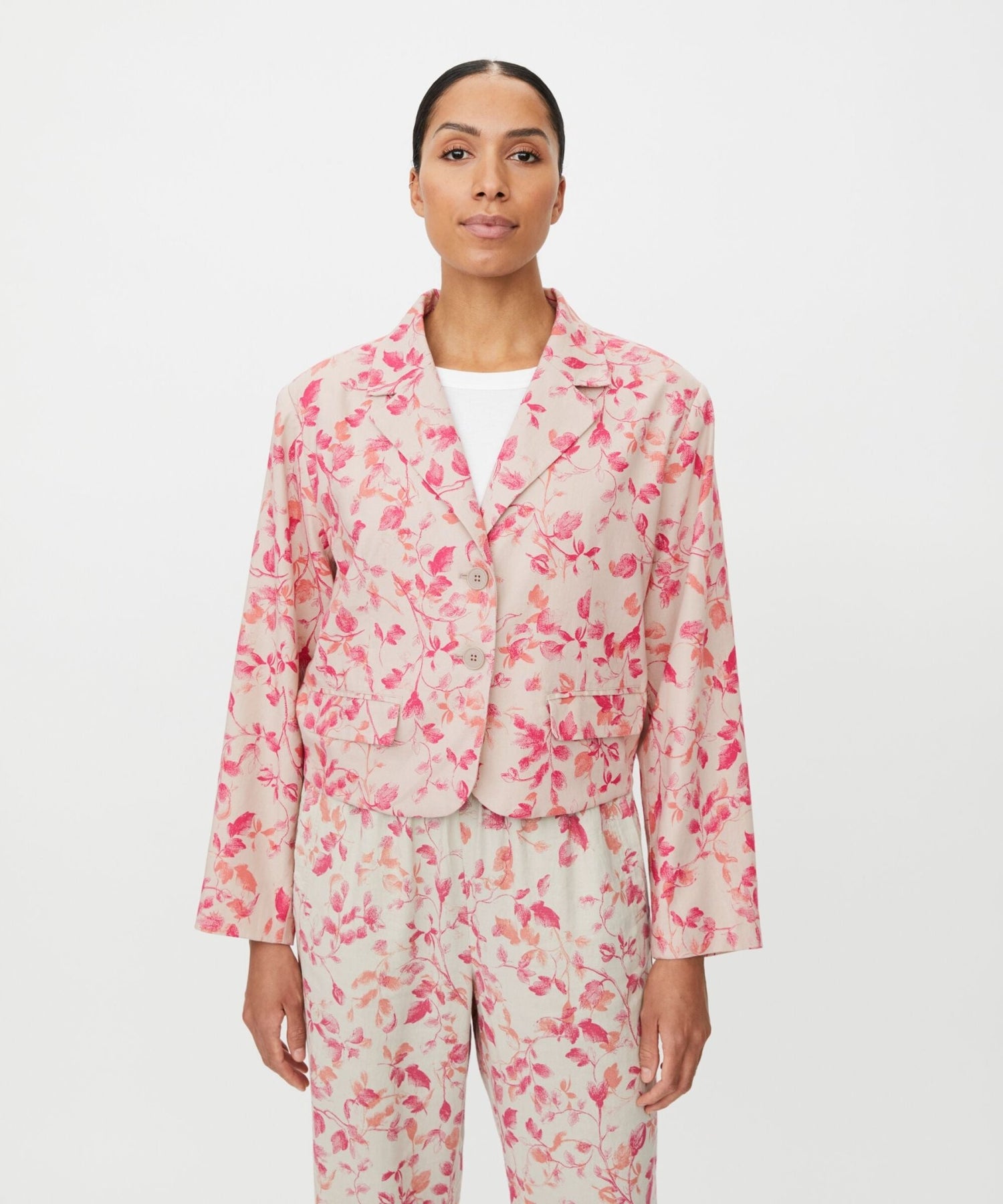 MasaiMasai MAJonellia BlazerCoats & JacketsCarmine - Blue Water Clothing